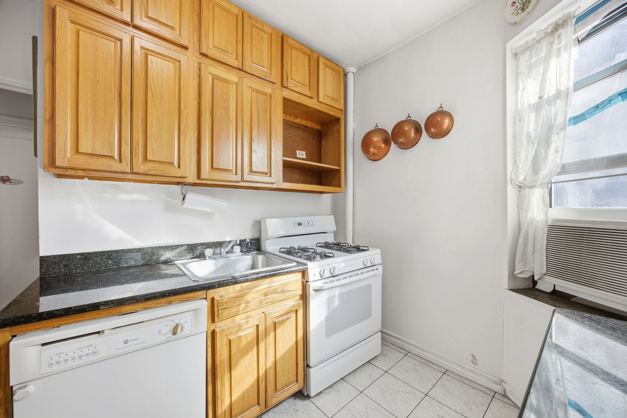 225 E 74th Street 3J