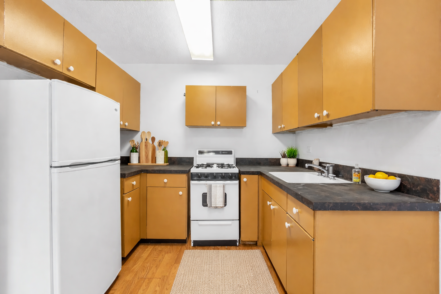 90 Gold Street 13a