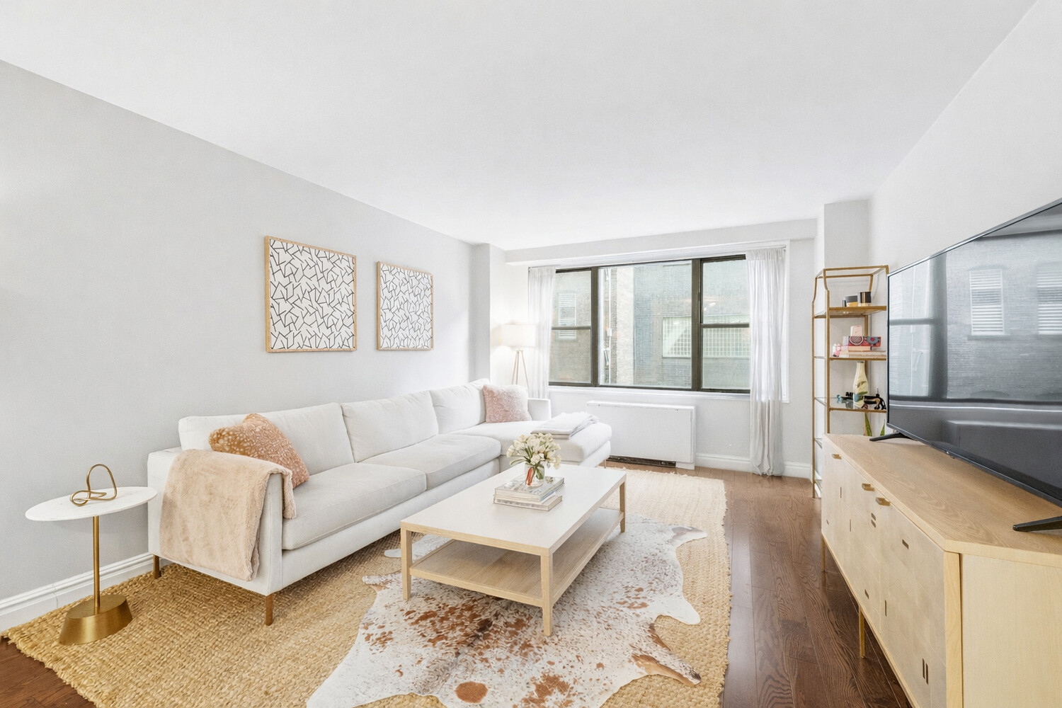 7 E 14TH Street 927