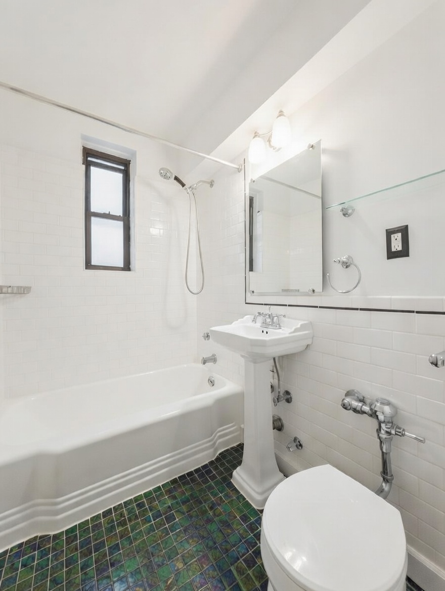3535 Kings College Place 1E