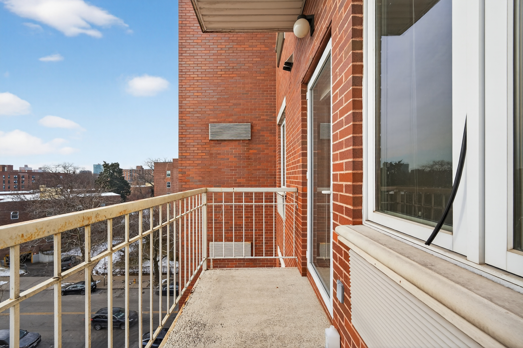 149-06 Northern Boulevard 501