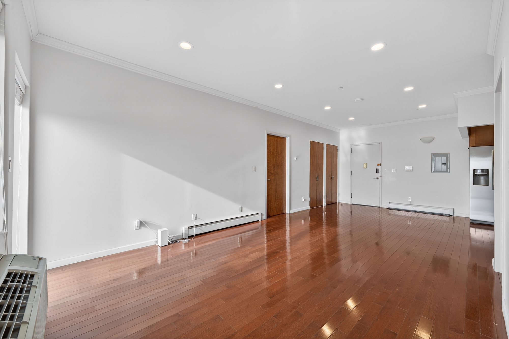 149-06 Northern Boulevard 501