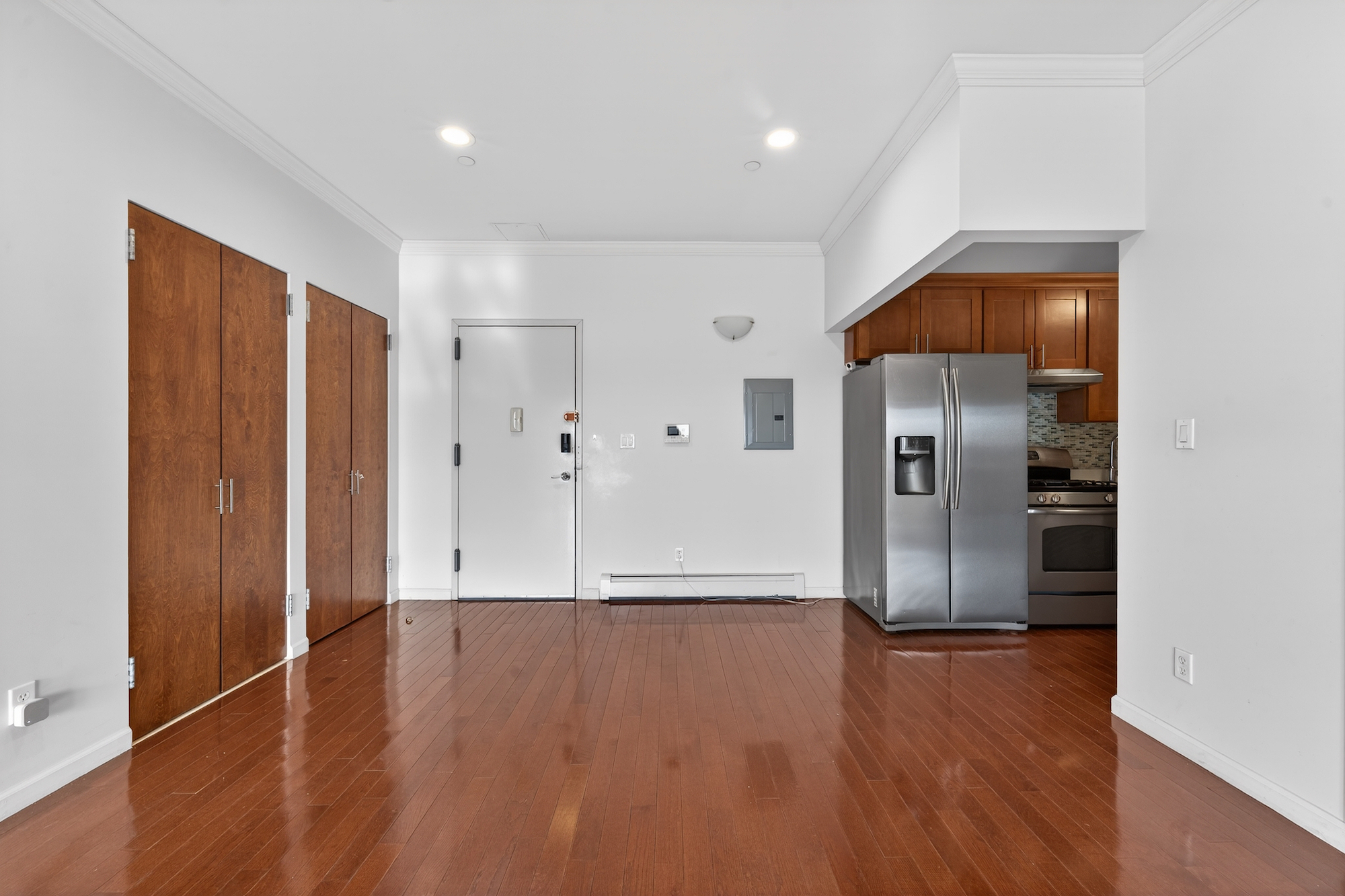 149-06 Northern Boulevard 501