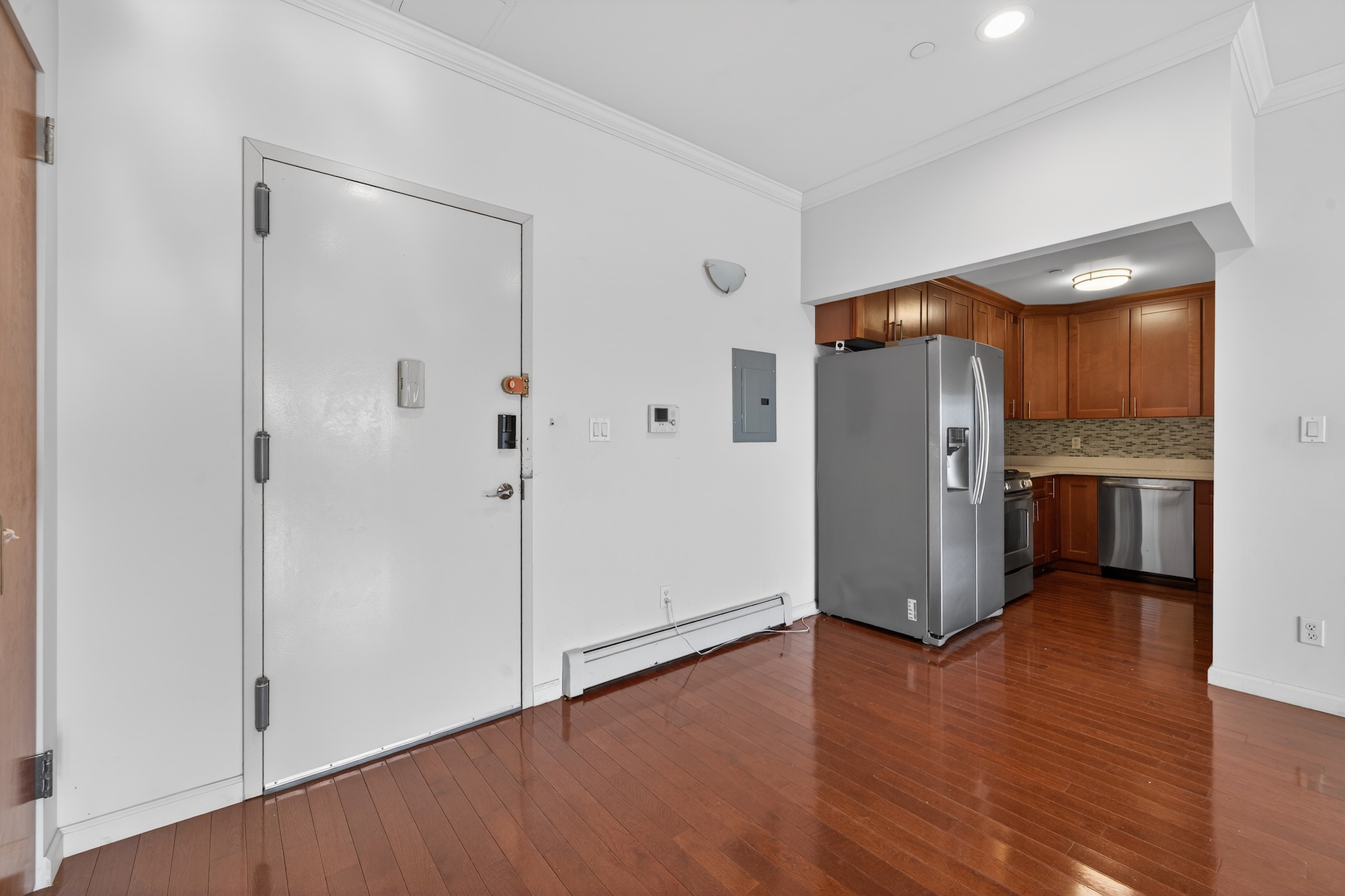 149-06 Northern Boulevard 501