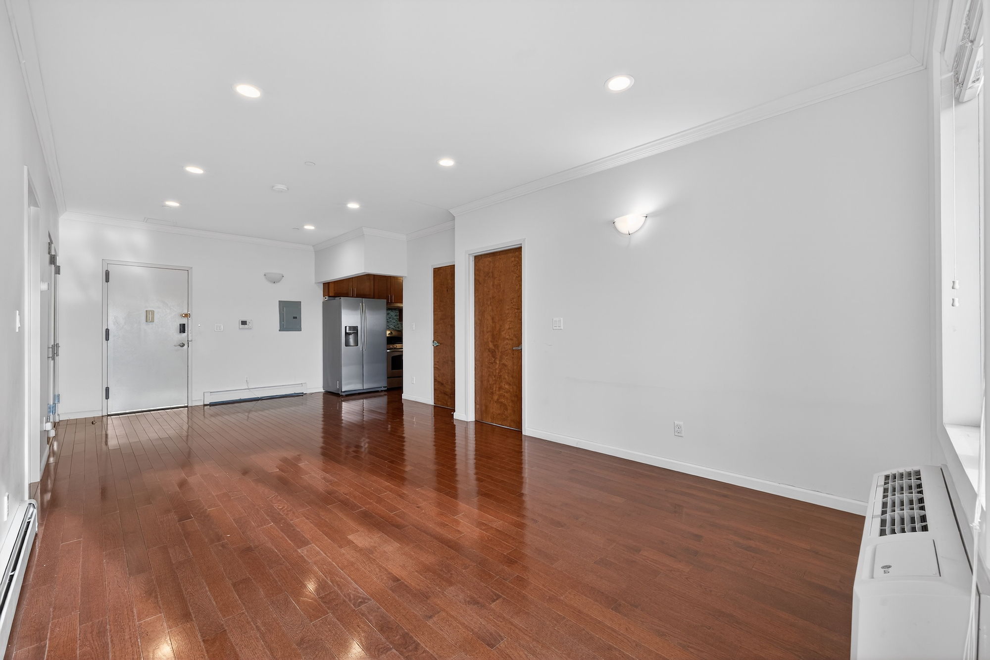 149-06 Northern Boulevard 501