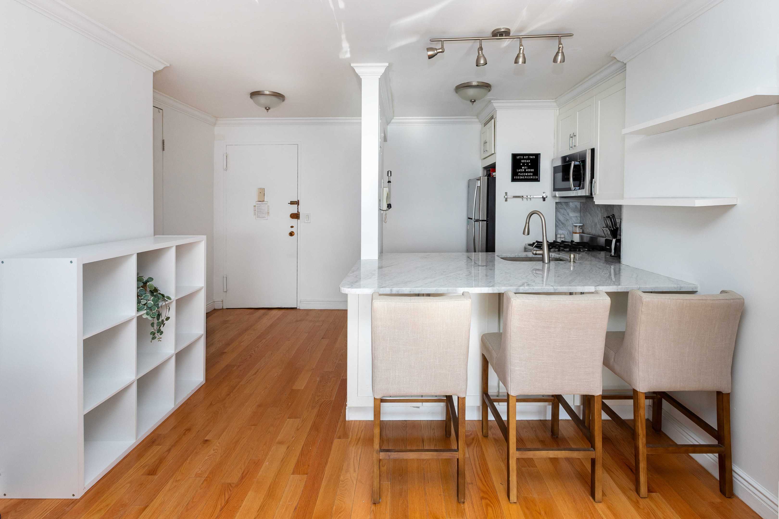 153 E 57th Street 6G