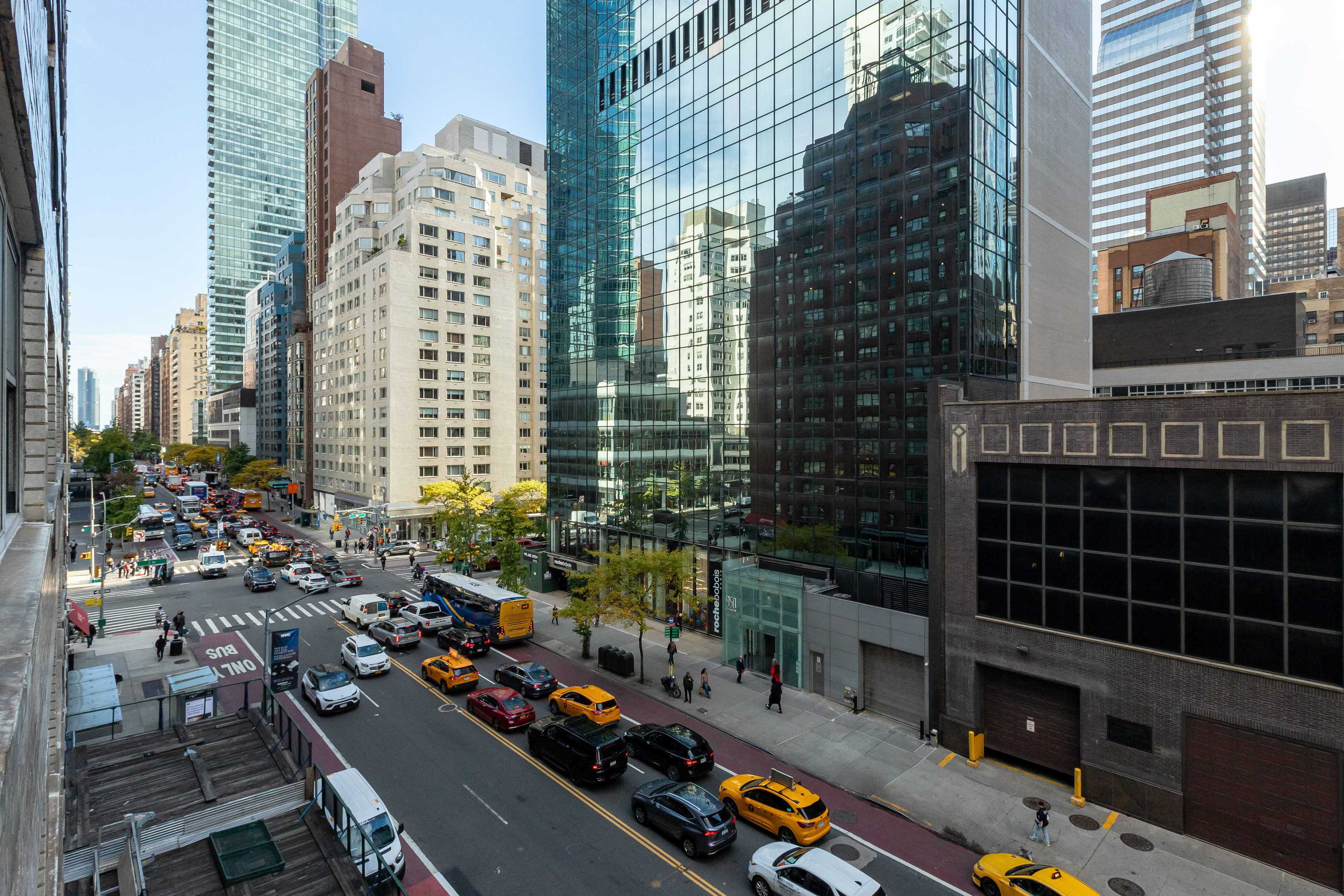 153 E 57th Street 6G
