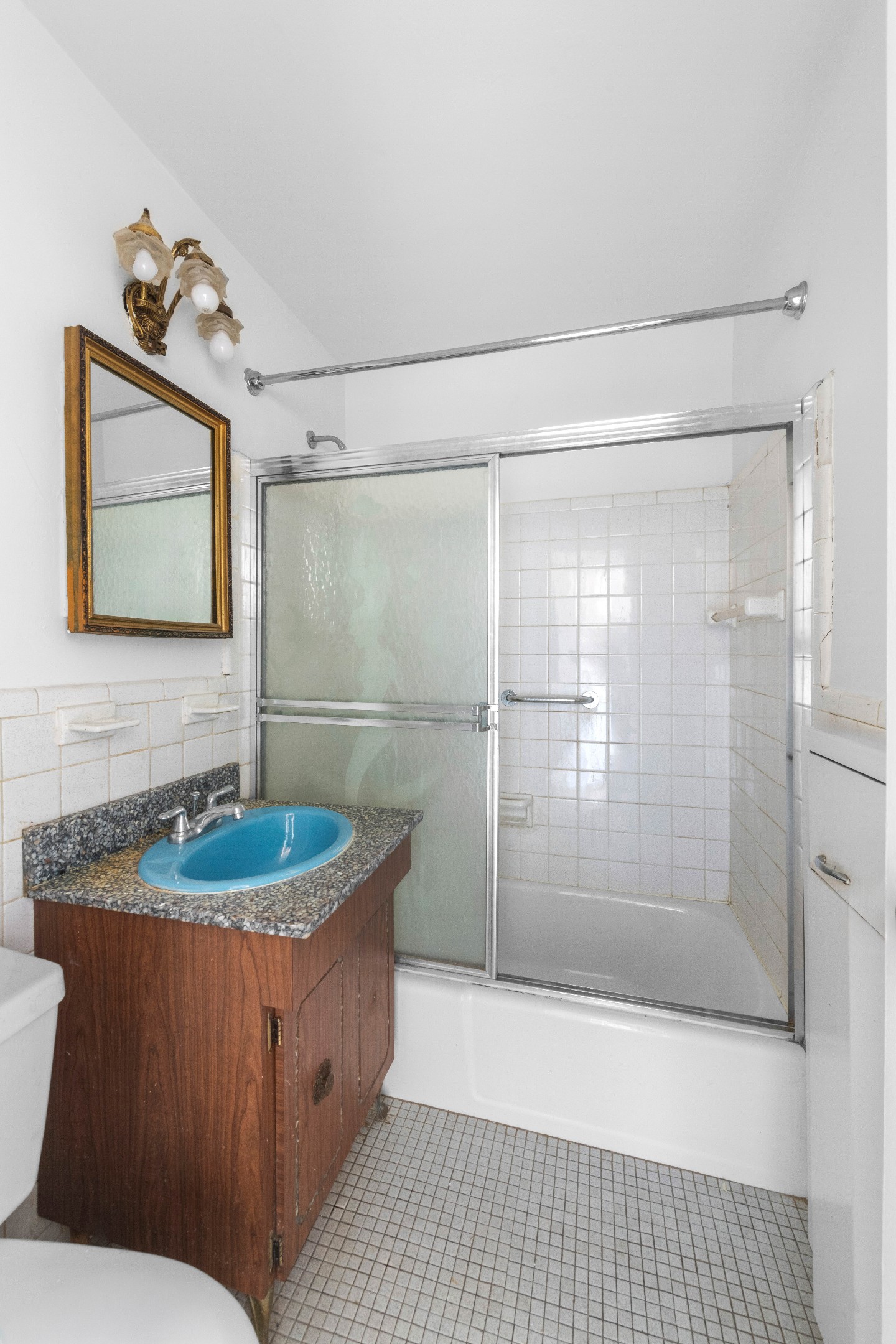 2650 Cropsey Avenue 15k