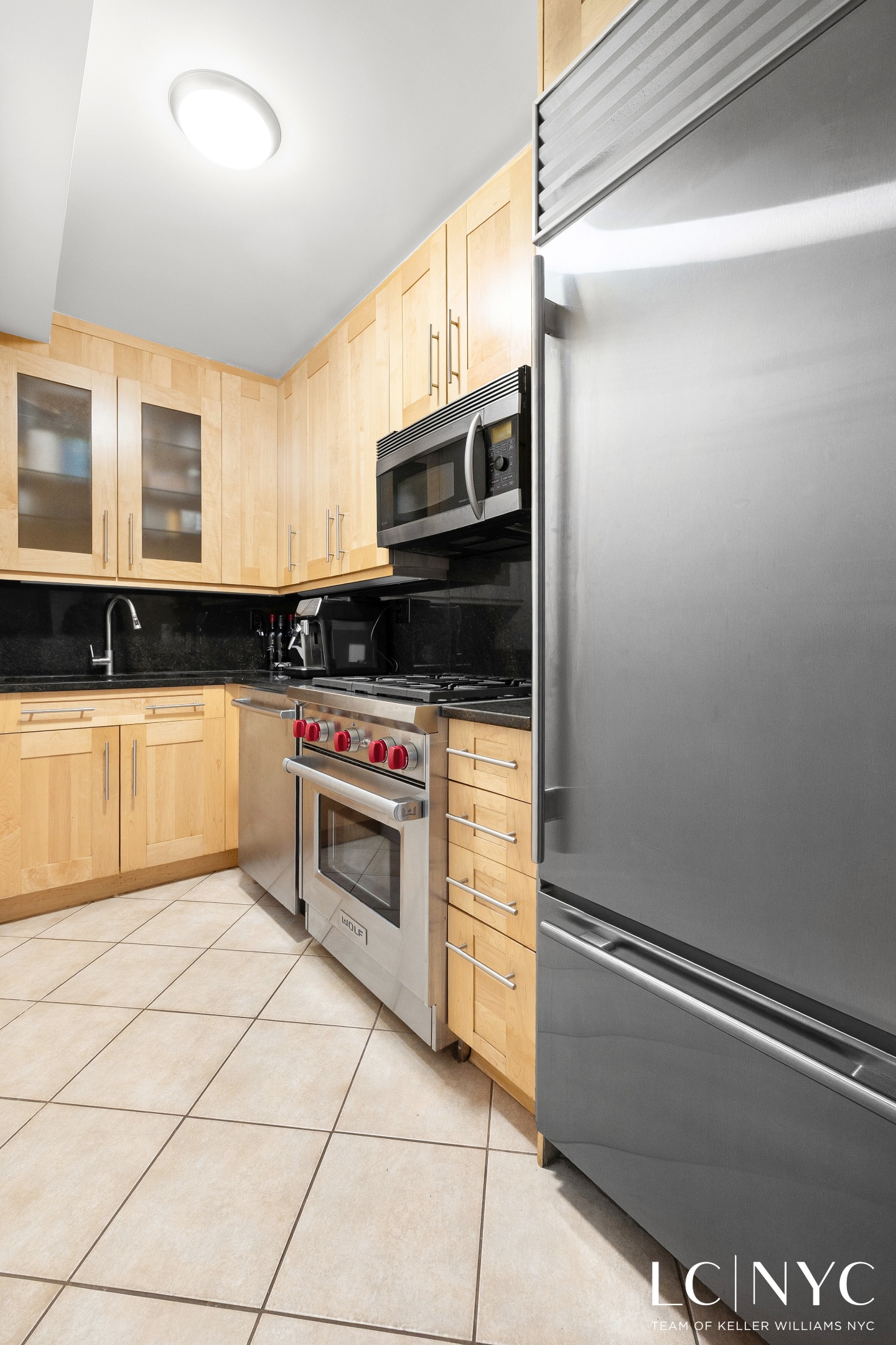 220 E 54th Street 4C/5C