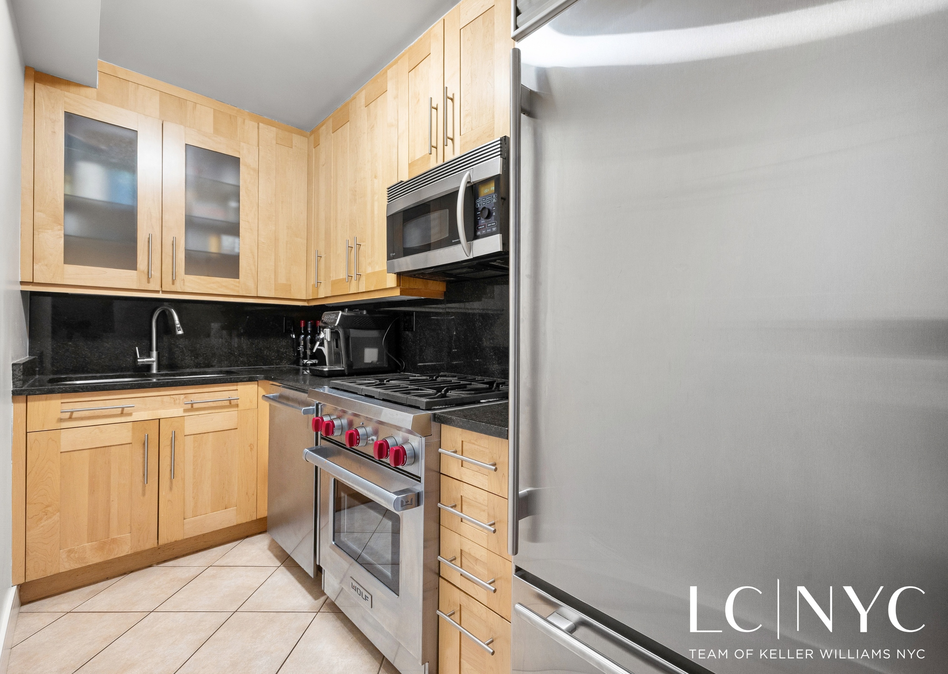 220 E 54th Street 4C/5C