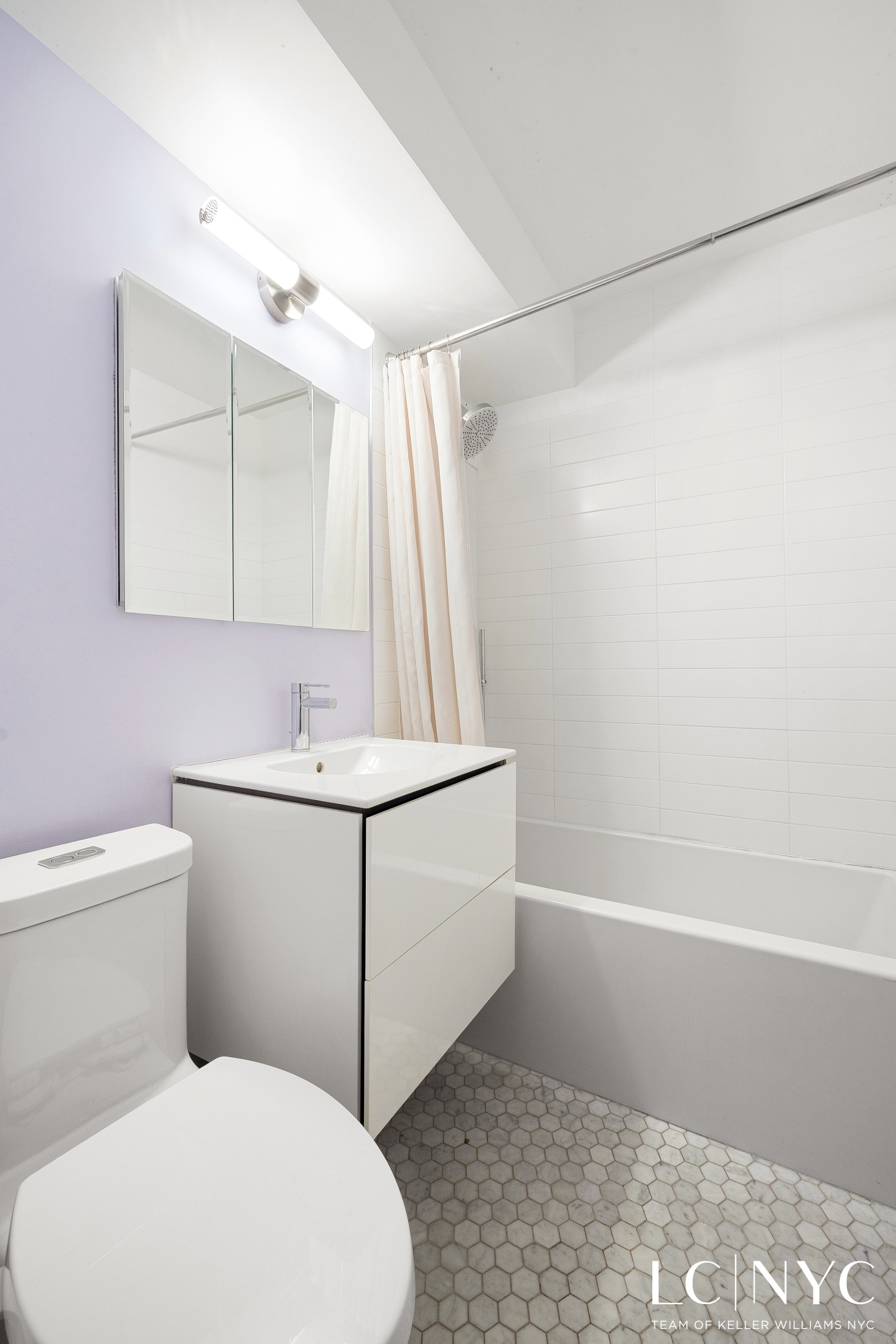 220 E 54th Street 4C/5C