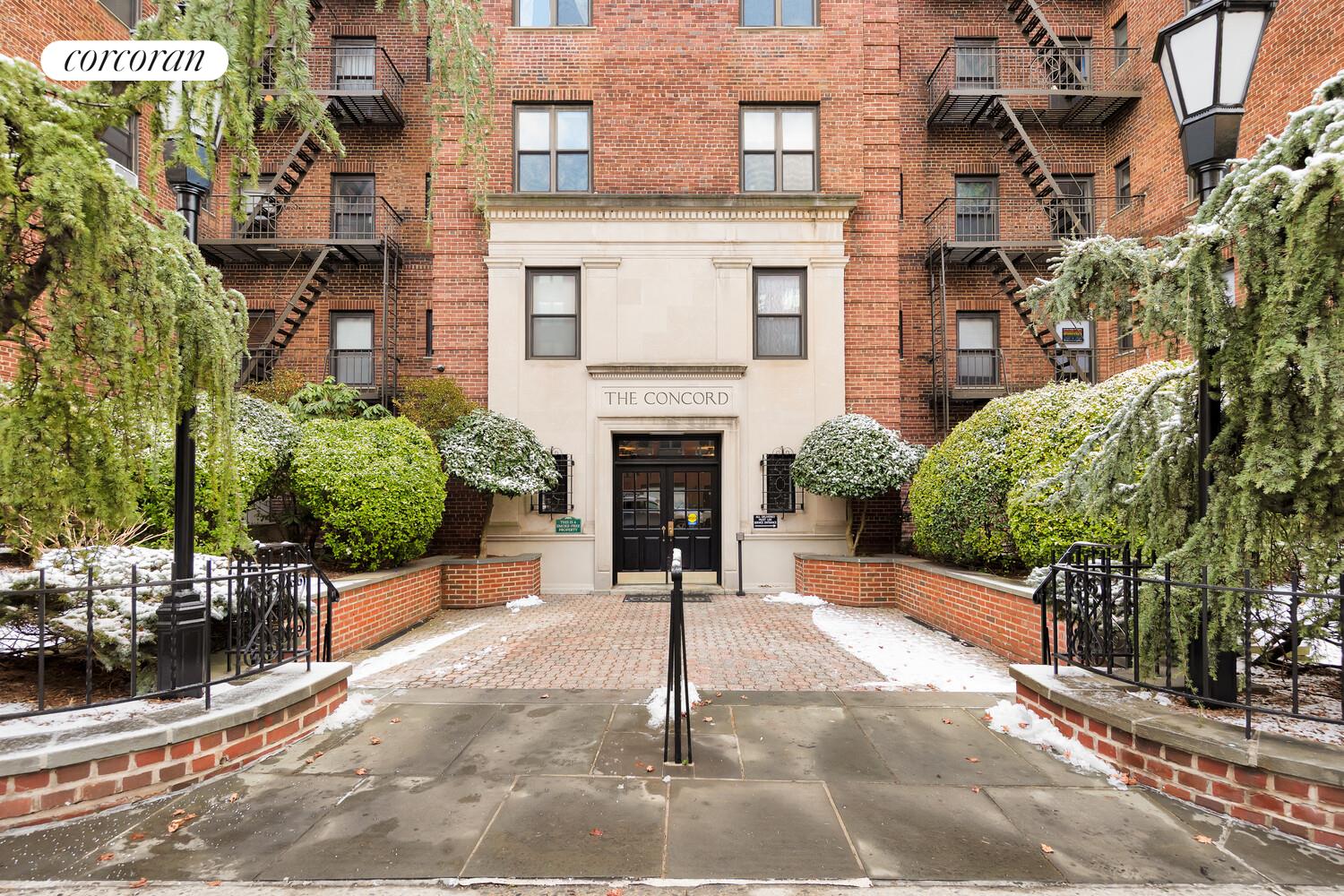 25-40 31ST Avenue 6A