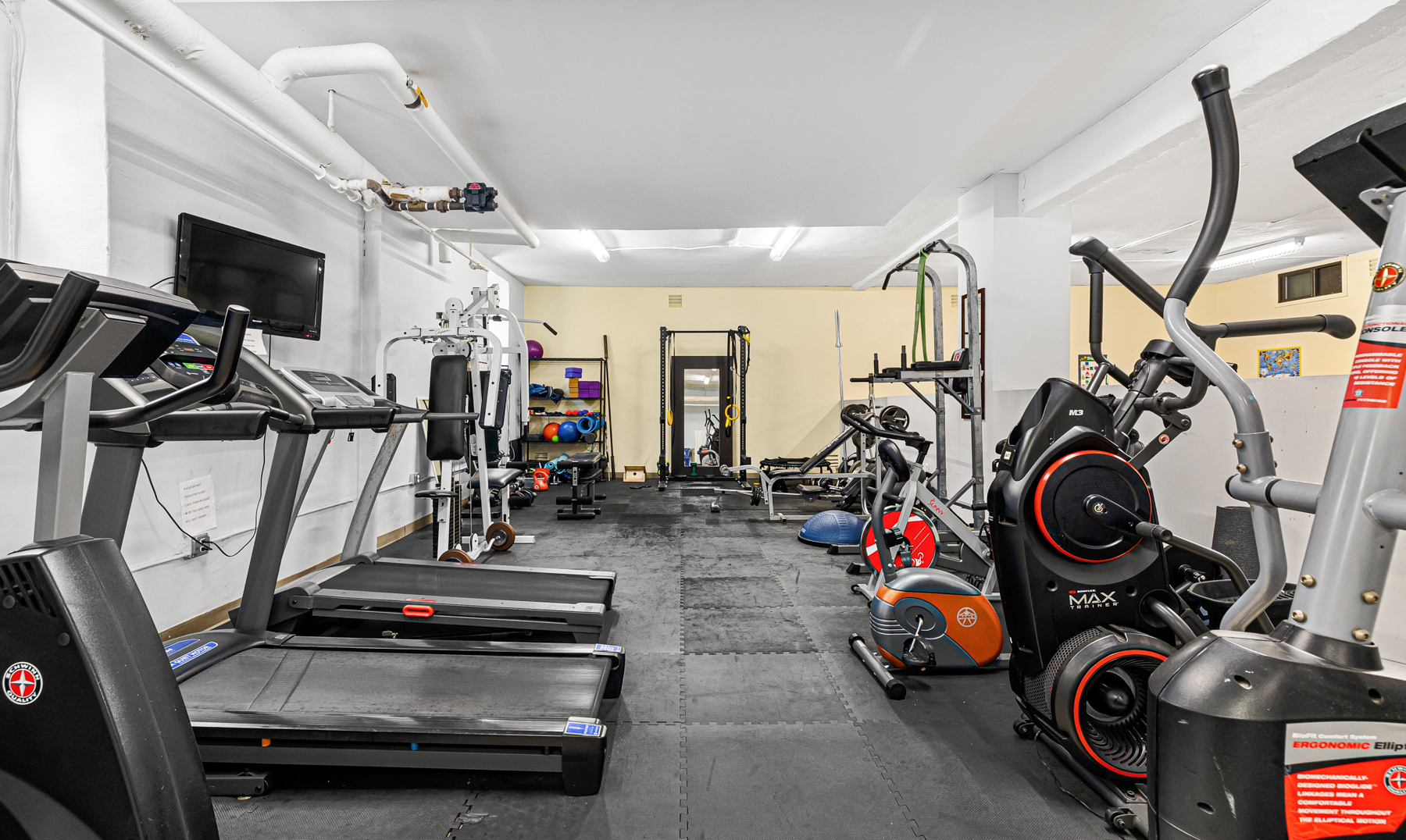 3875 Waldo Avenue 11K