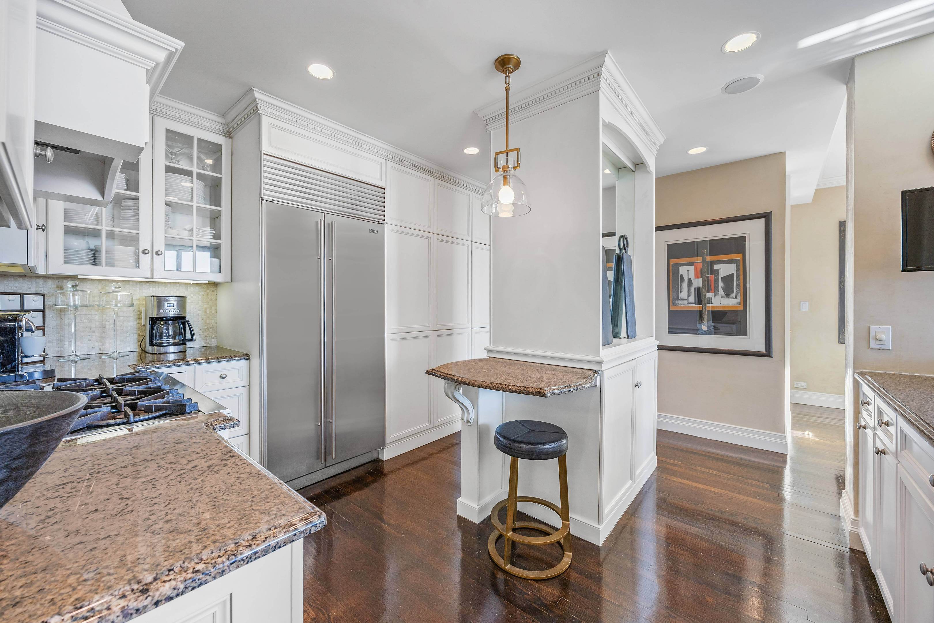 524 E 72nd Street 32C