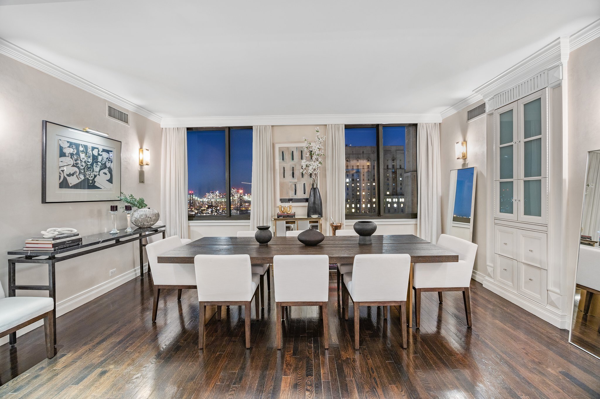 524 E 72nd Street 32C