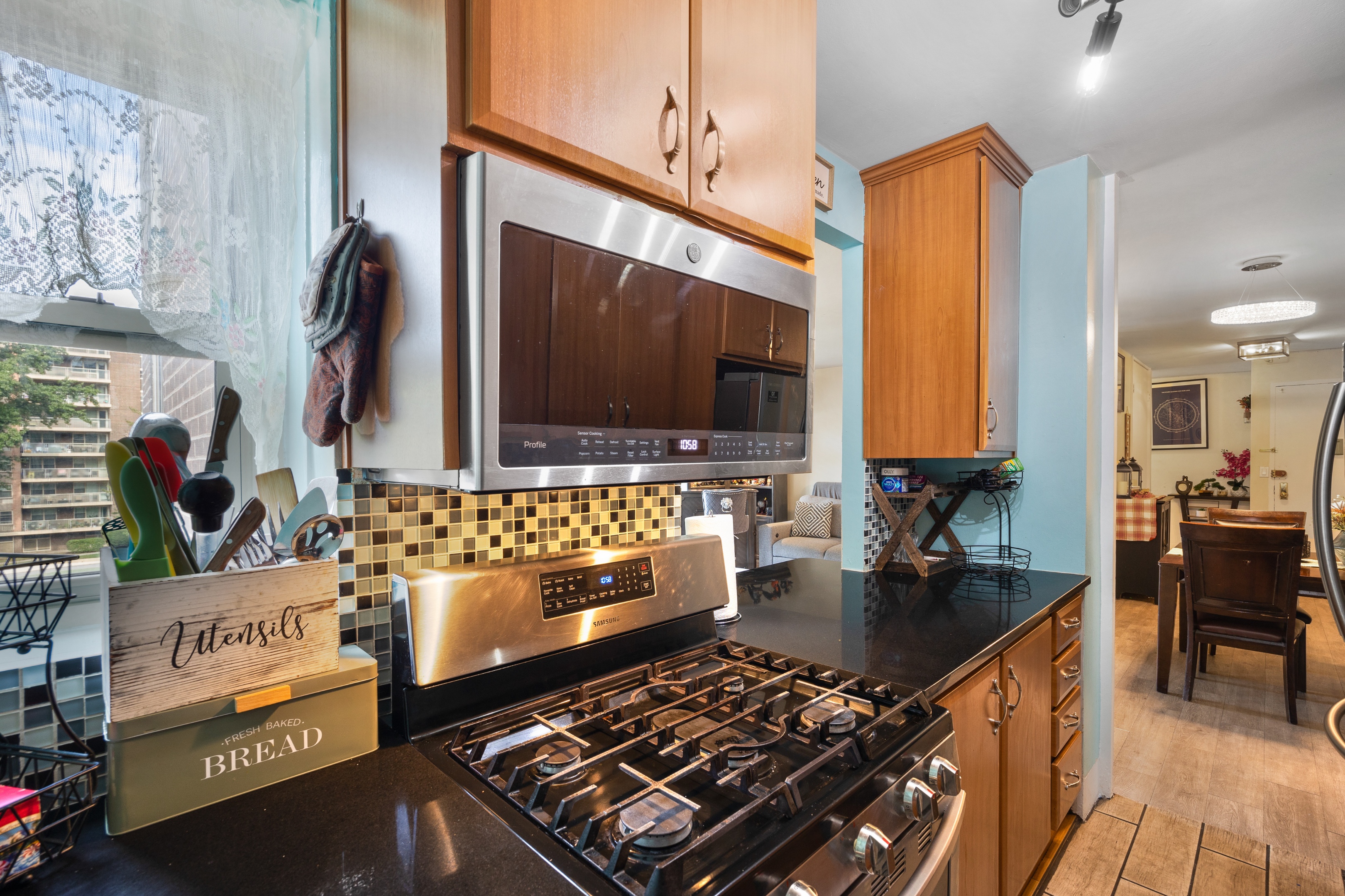 12205 Flatlands Avenue 3D