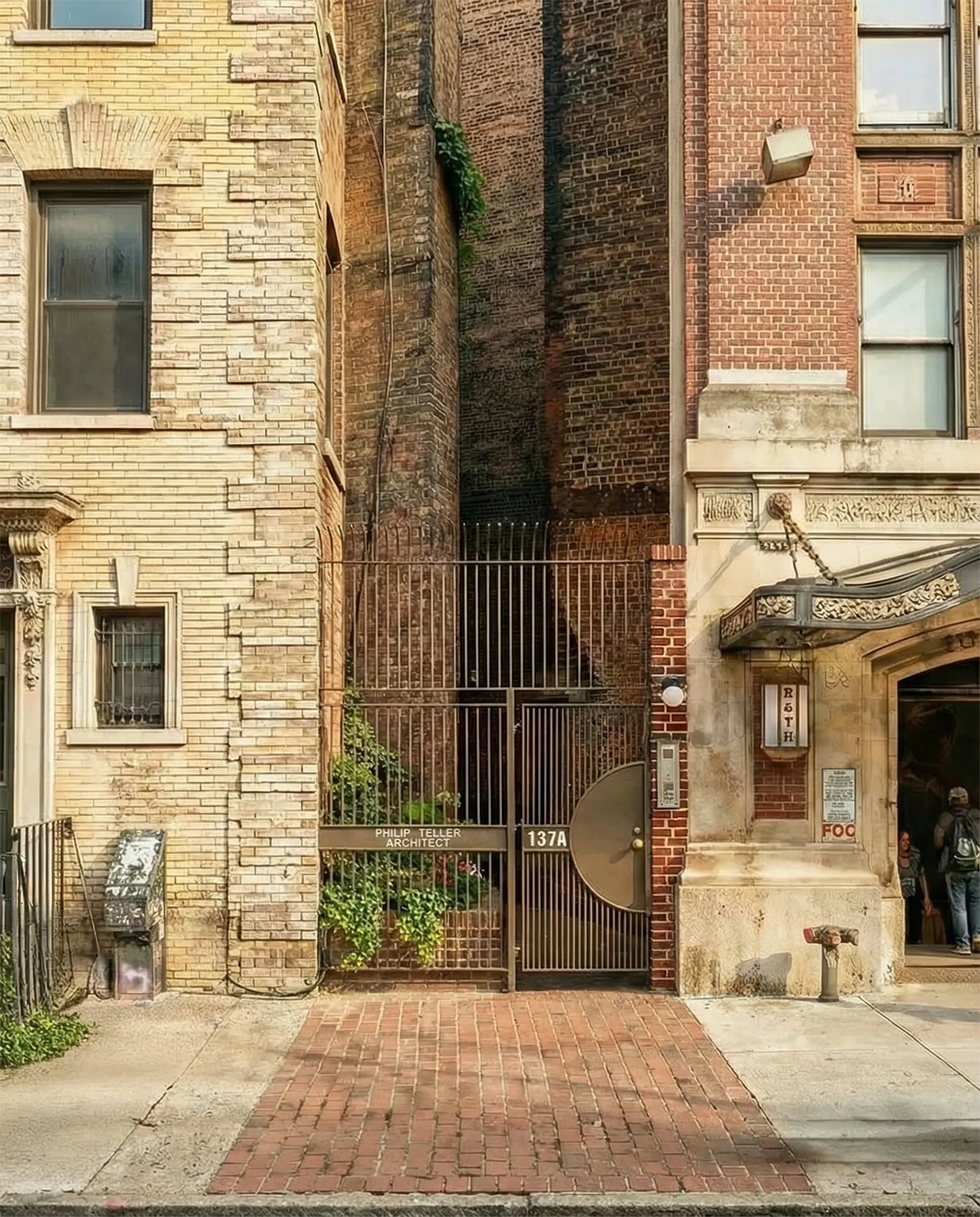 681 Greenwich Street 