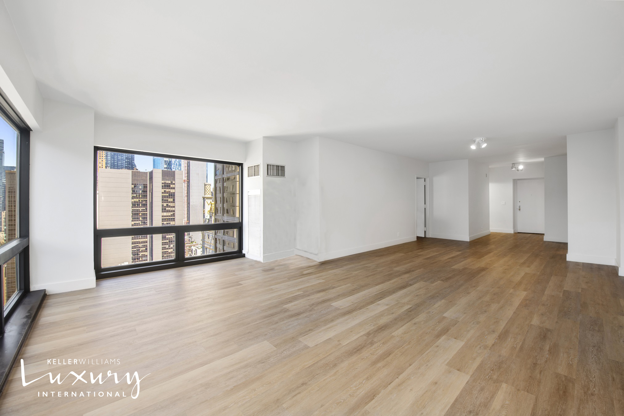 721 Fifth Avenue 37A