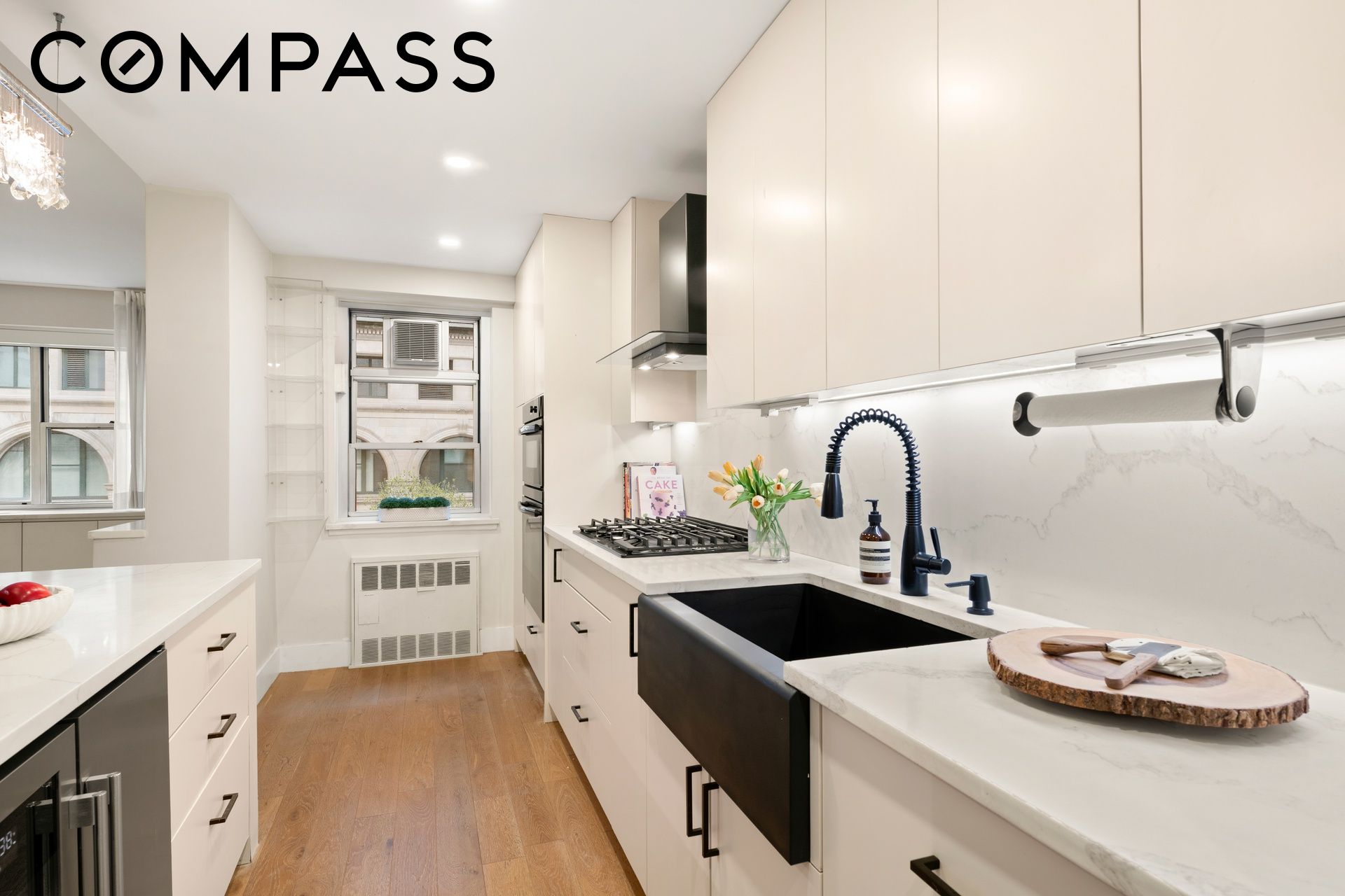 70 E 10th Street 4V