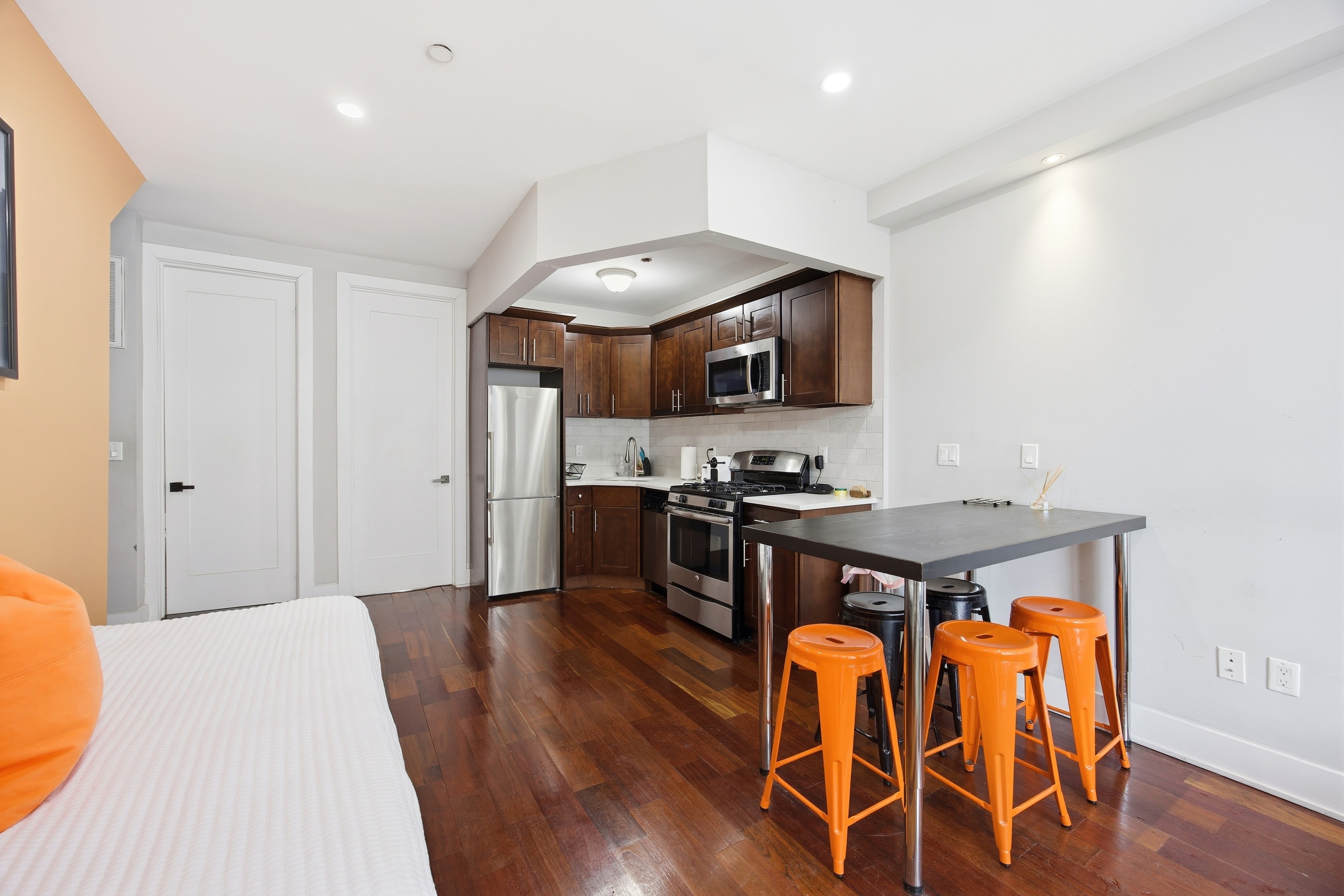 2022 Madison Avenue 2022