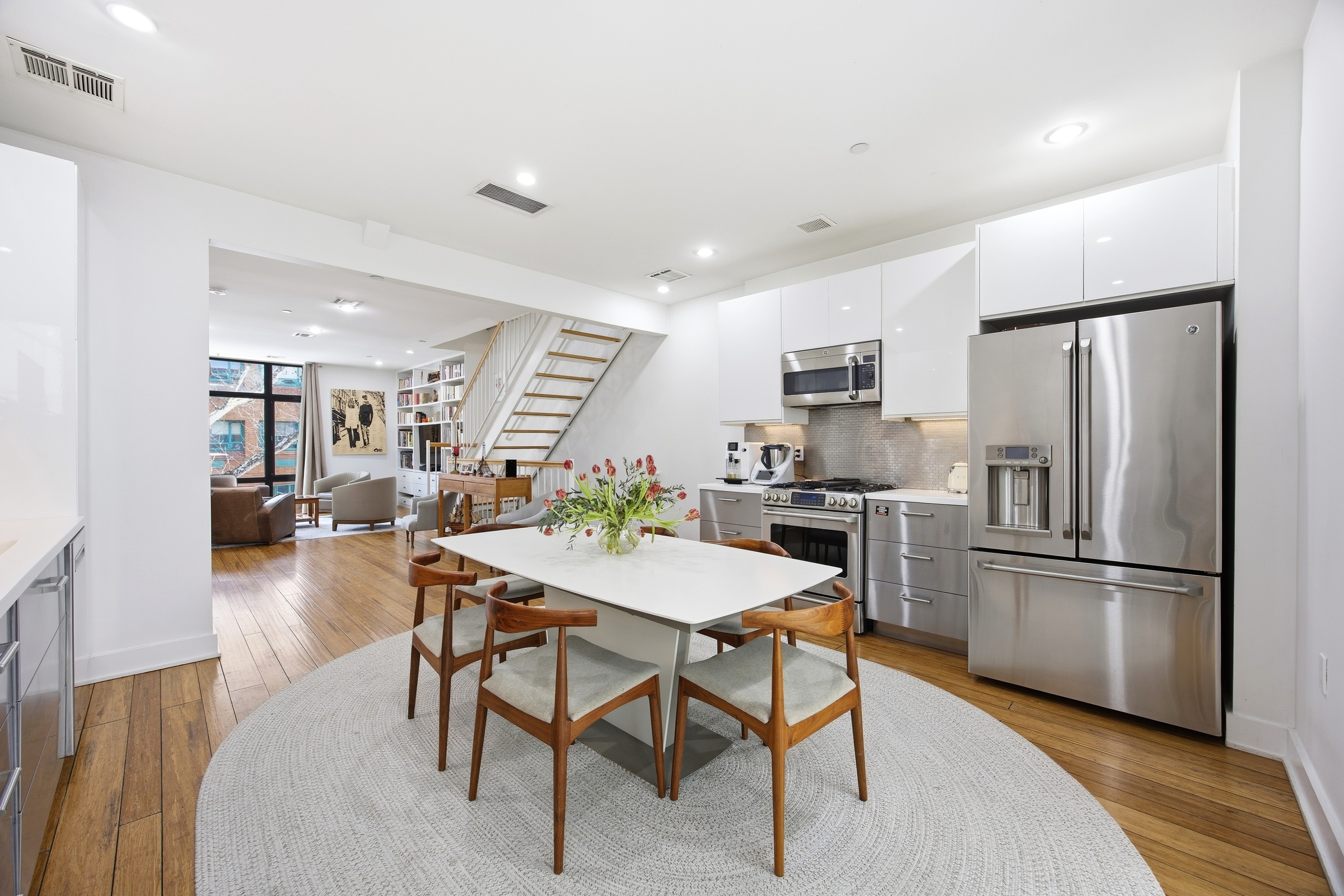 2022 Madison Avenue 2022