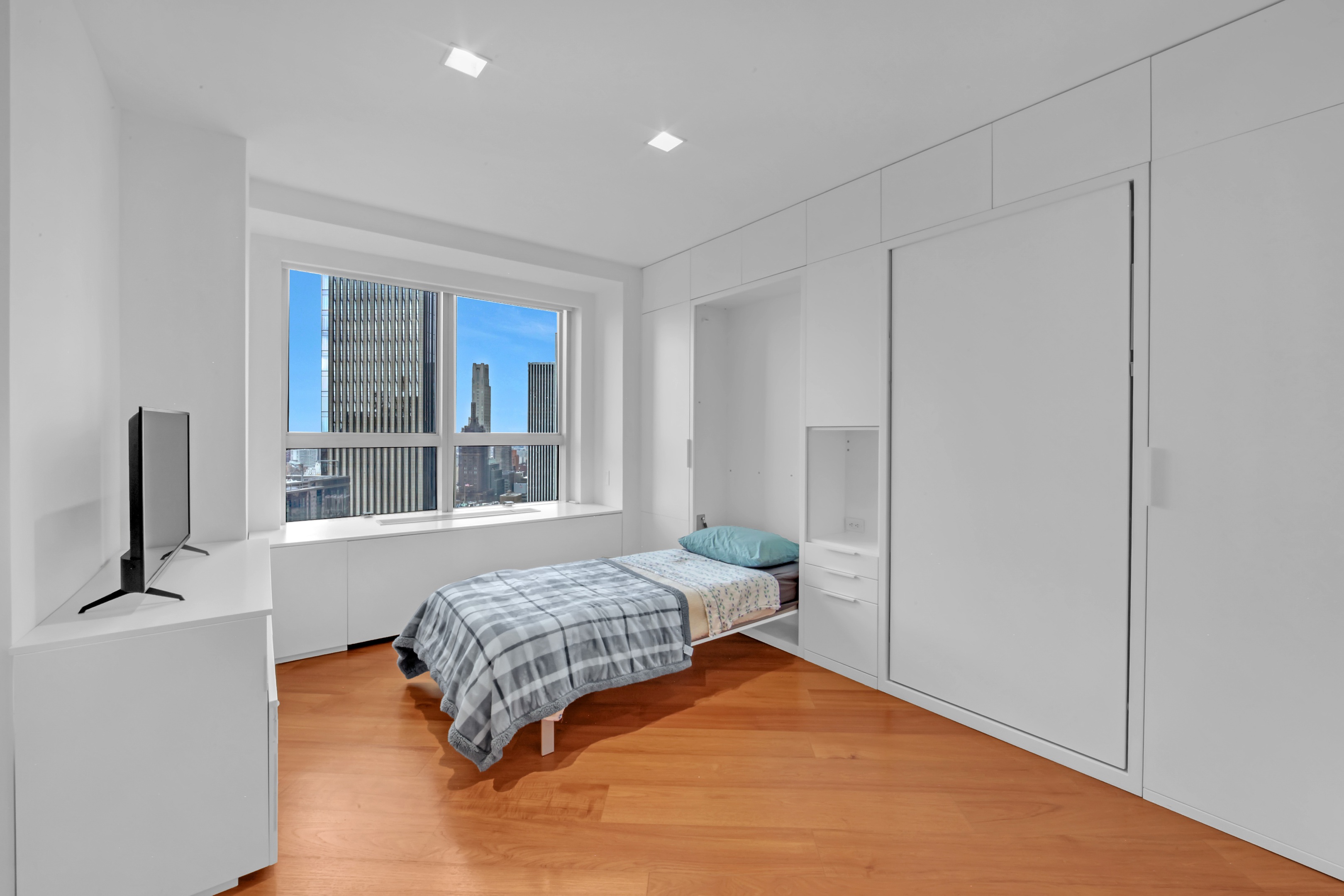 146 W 57th Street 53A