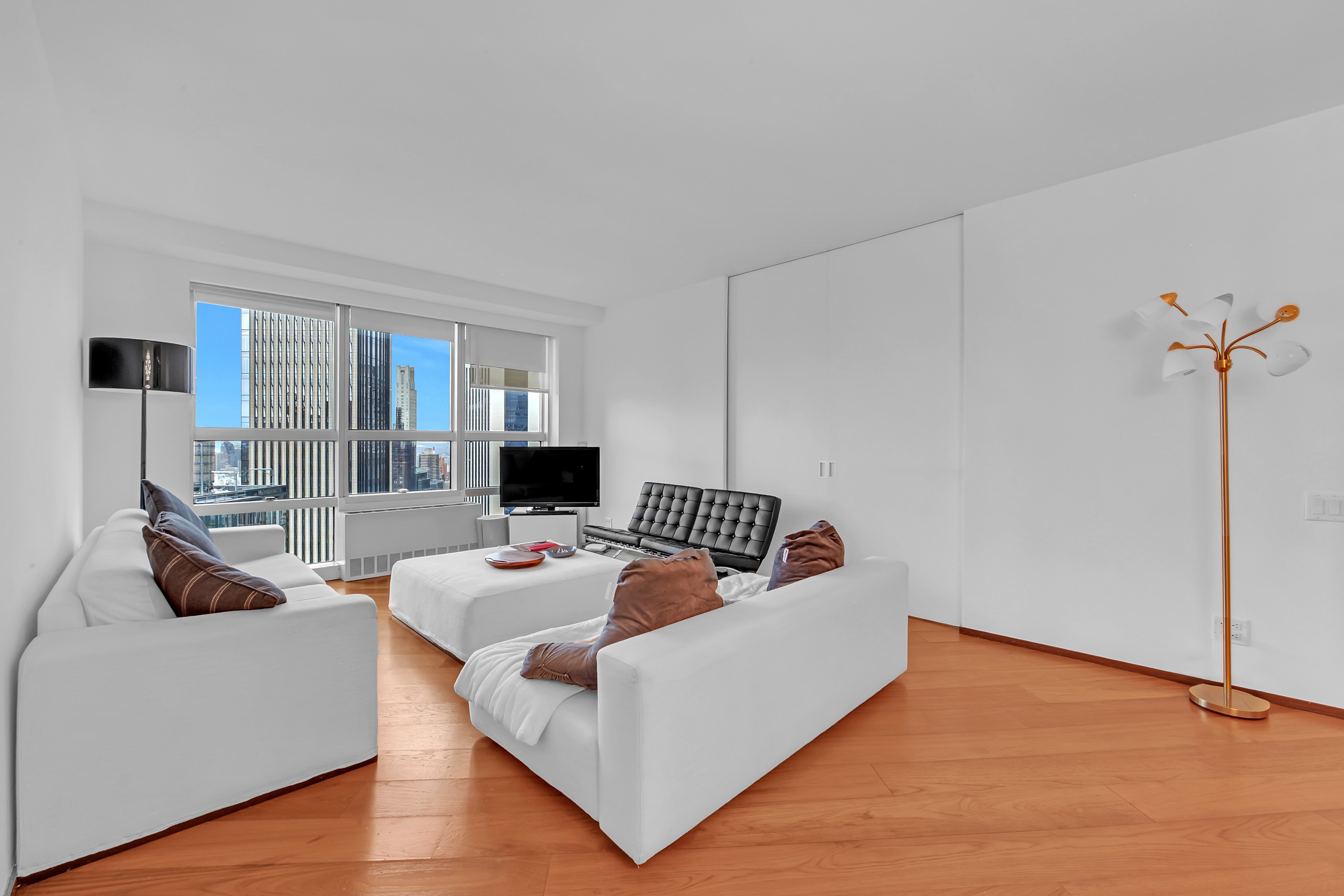 146 W 57th Street 53A