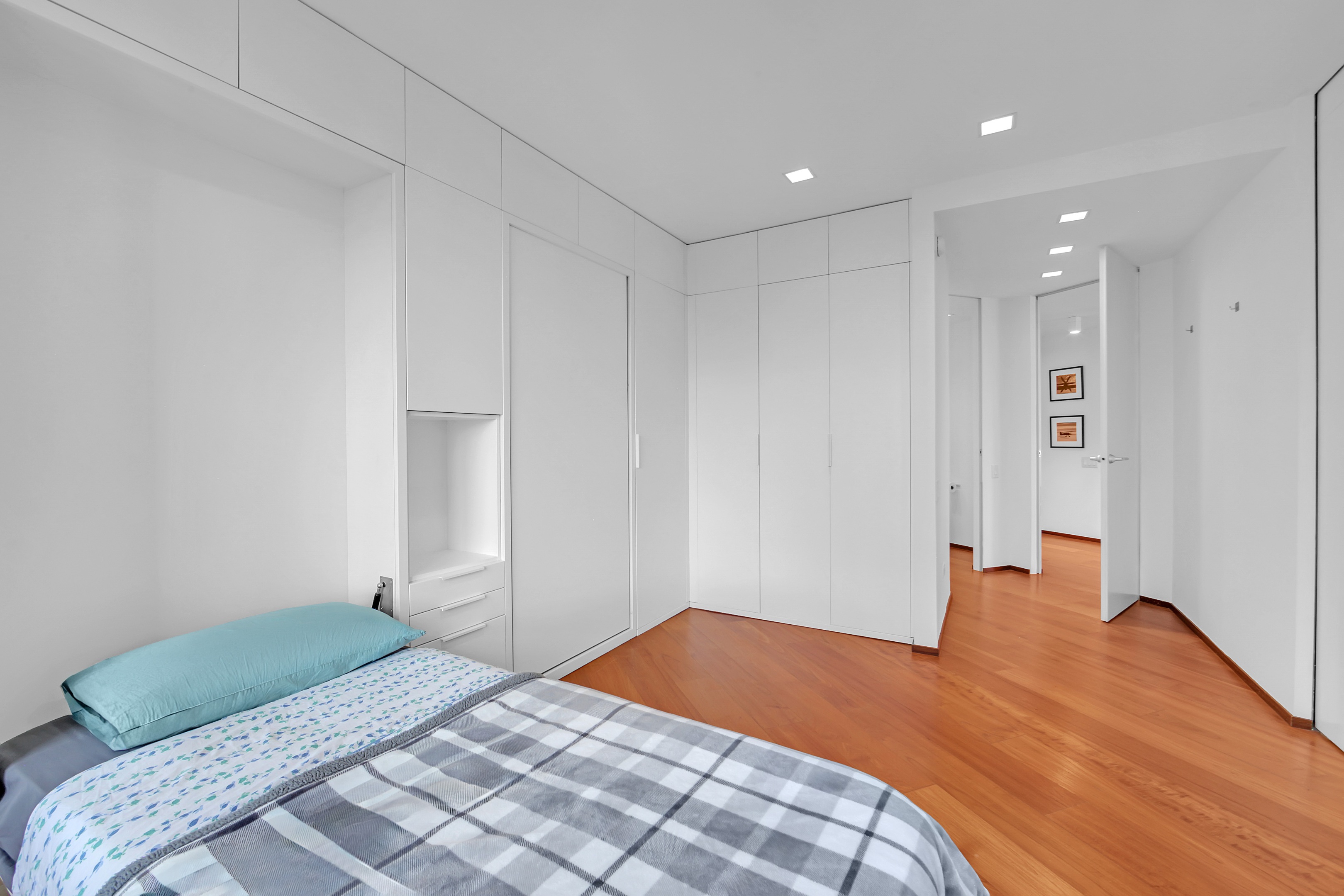 146 W 57th Street 53A