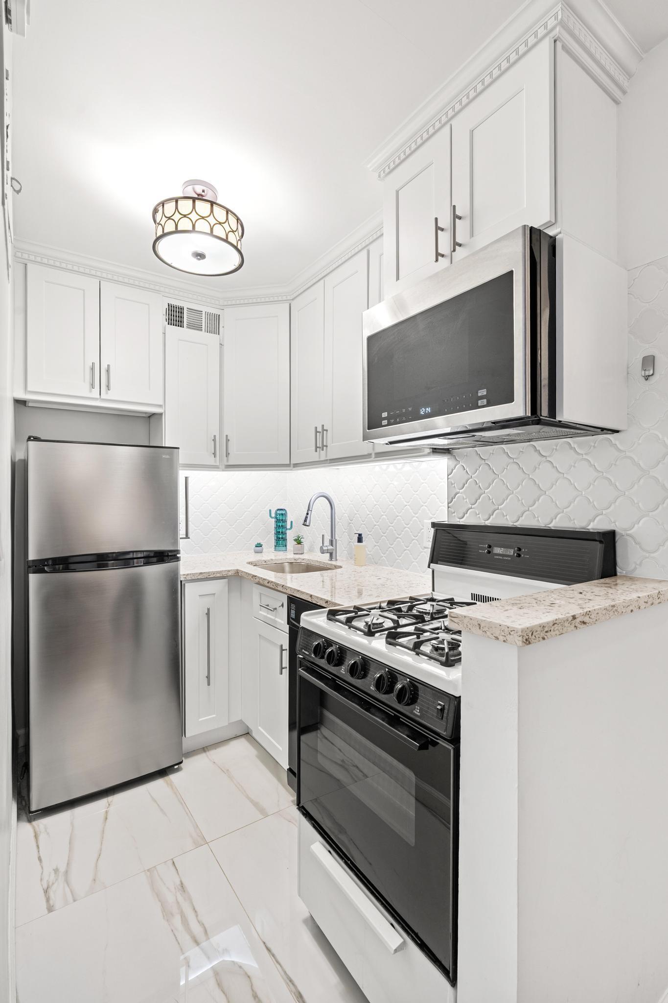 155 E 34th Street 12D