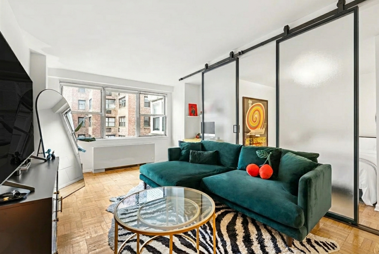 155 E 34th Street 12D