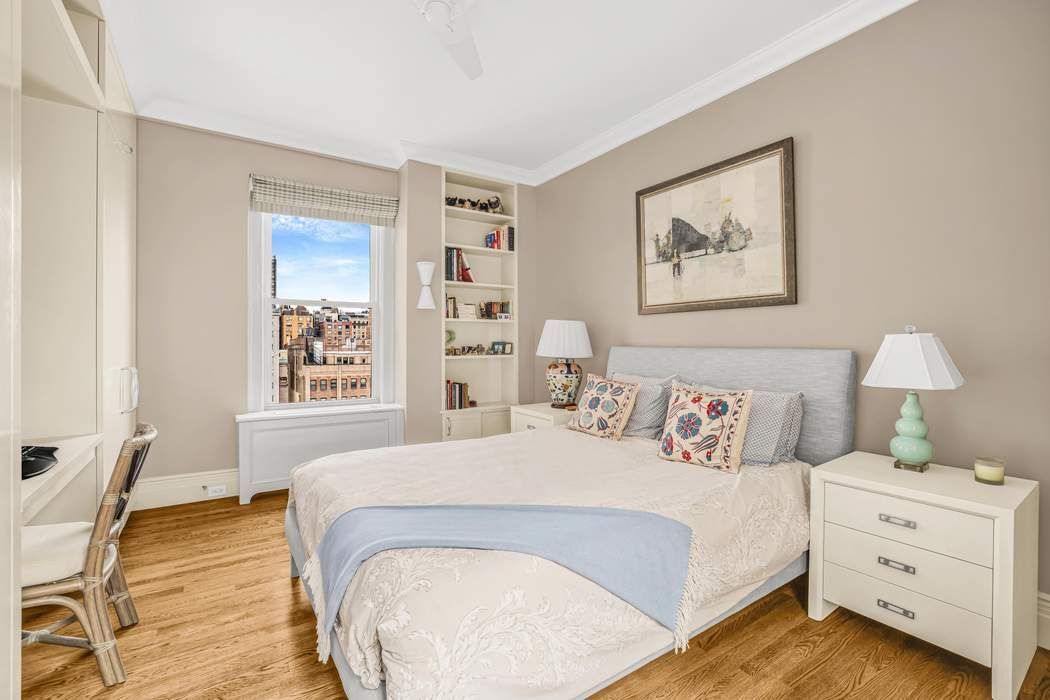 45 E 82nd Street 10E