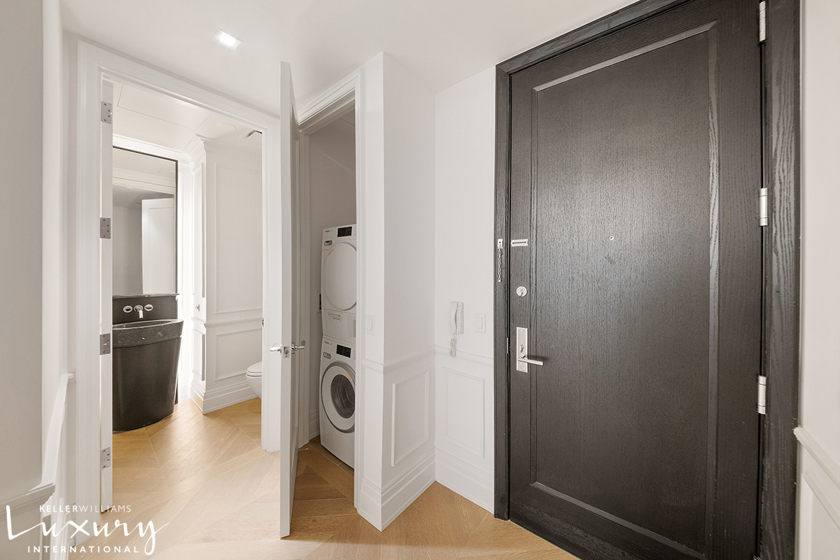 108 Leonard Street 11R