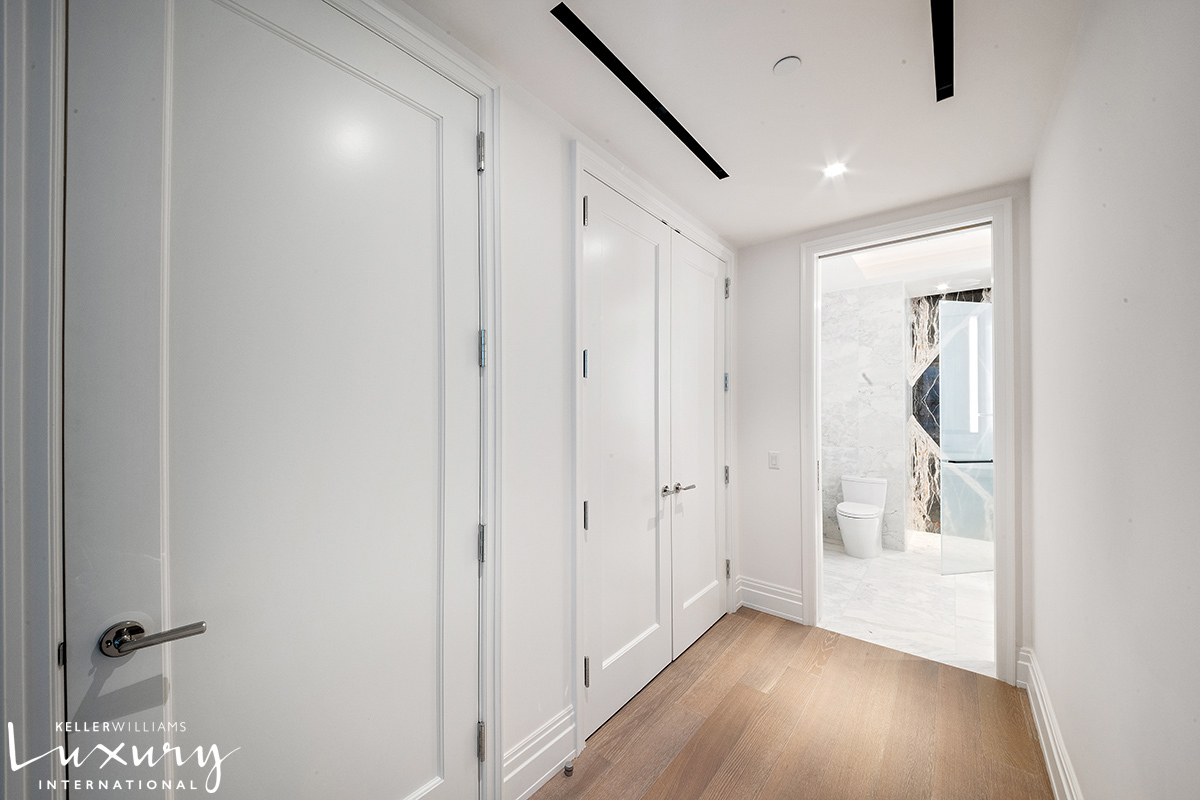 108 Leonard Street 11R