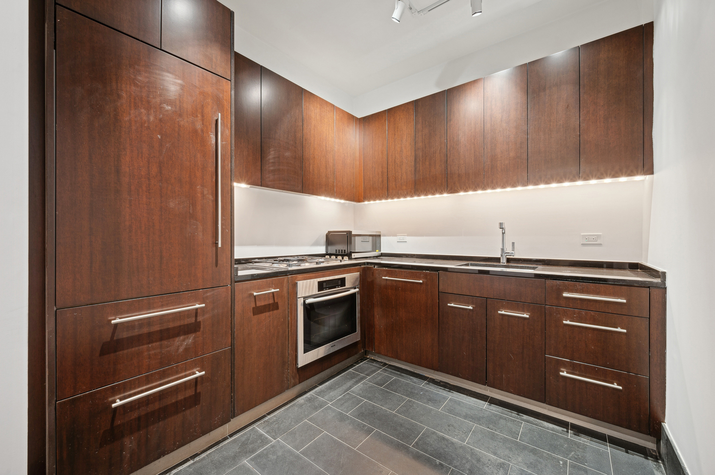 40 Broad Street 24F