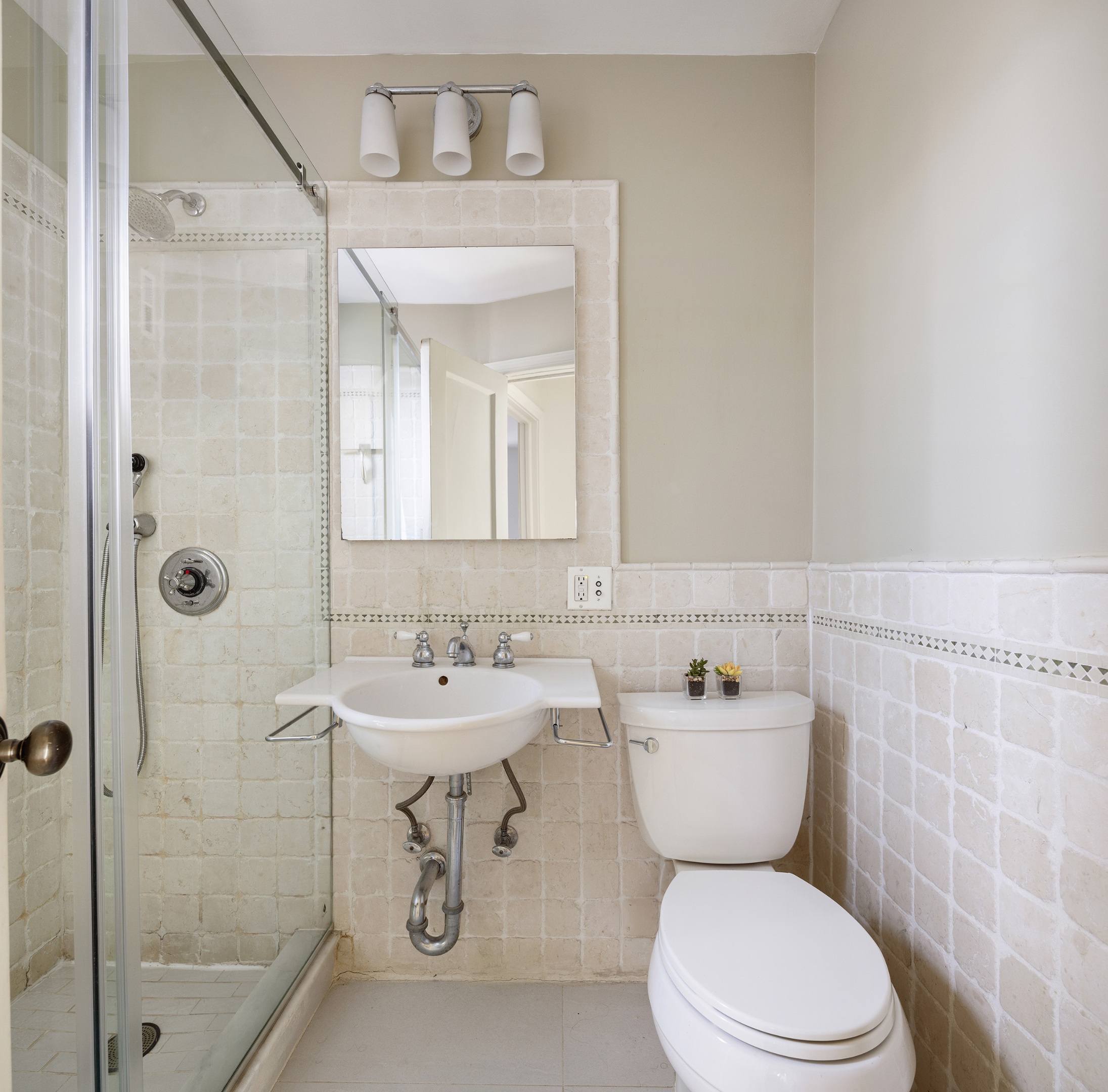 104-106 Bedford Street 6AB5A