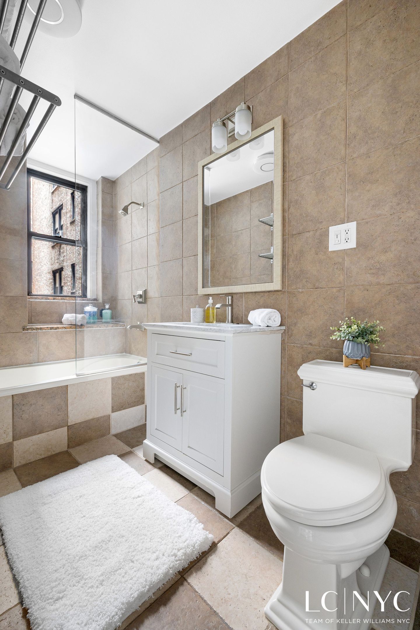 146 E 49th Street 2B