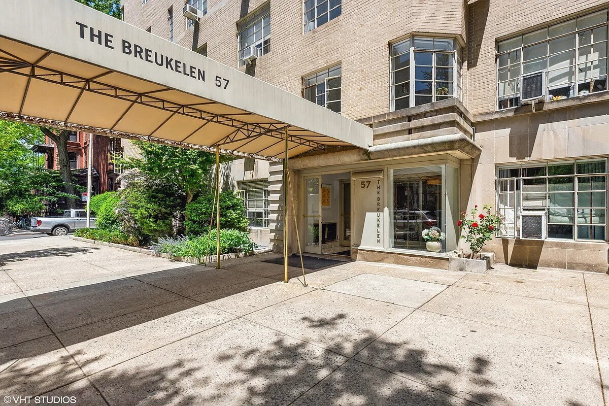 57 Montague Street 1D