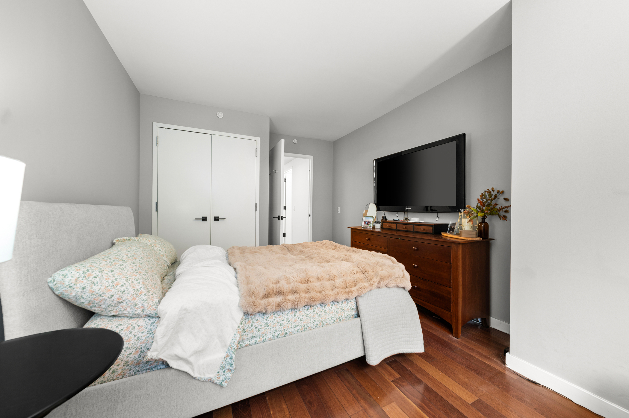 121 E 23rd Street 7D