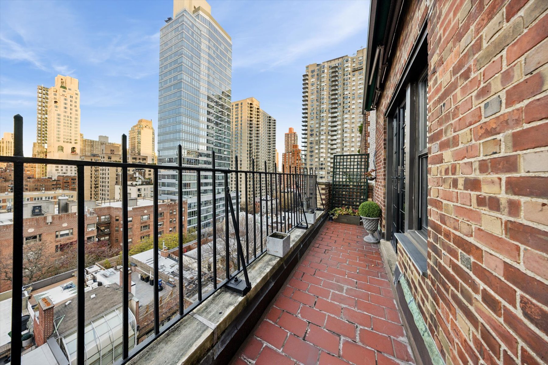225 E 73rd Street 11D