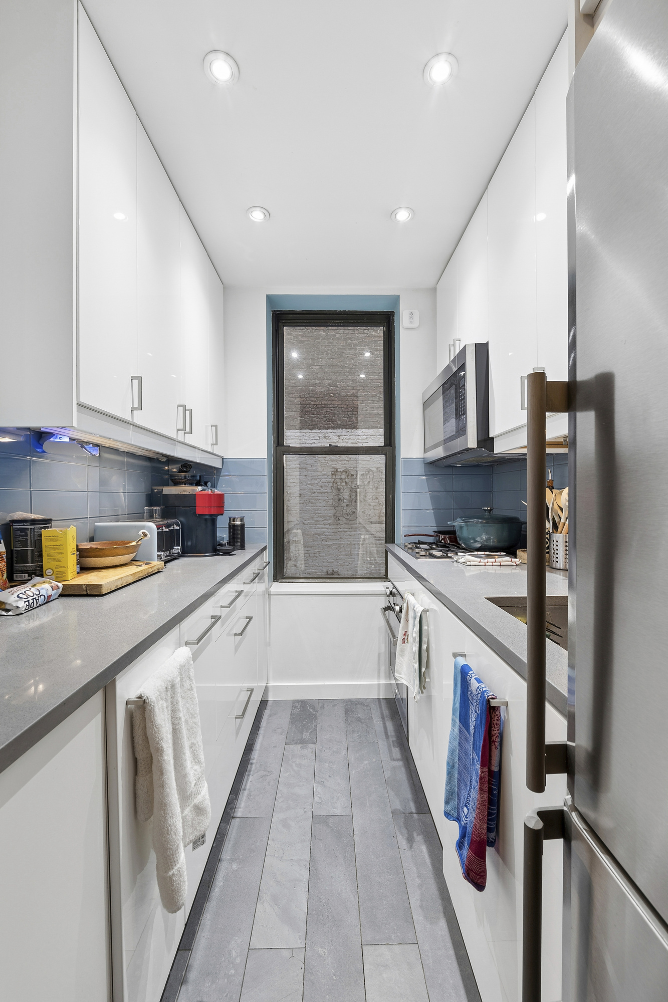 225 W 25th Street 1K