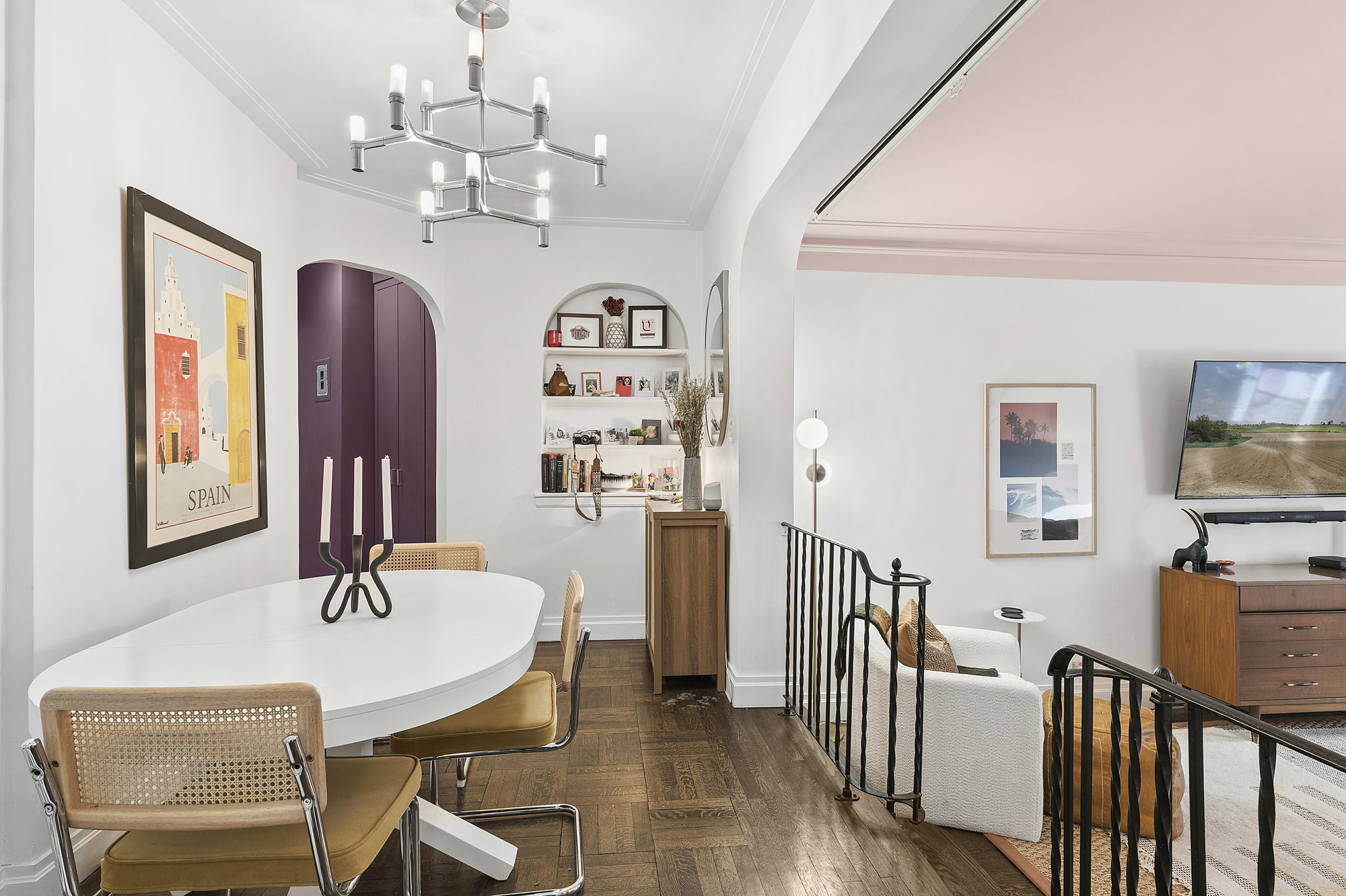 225 W 25th Street 1K