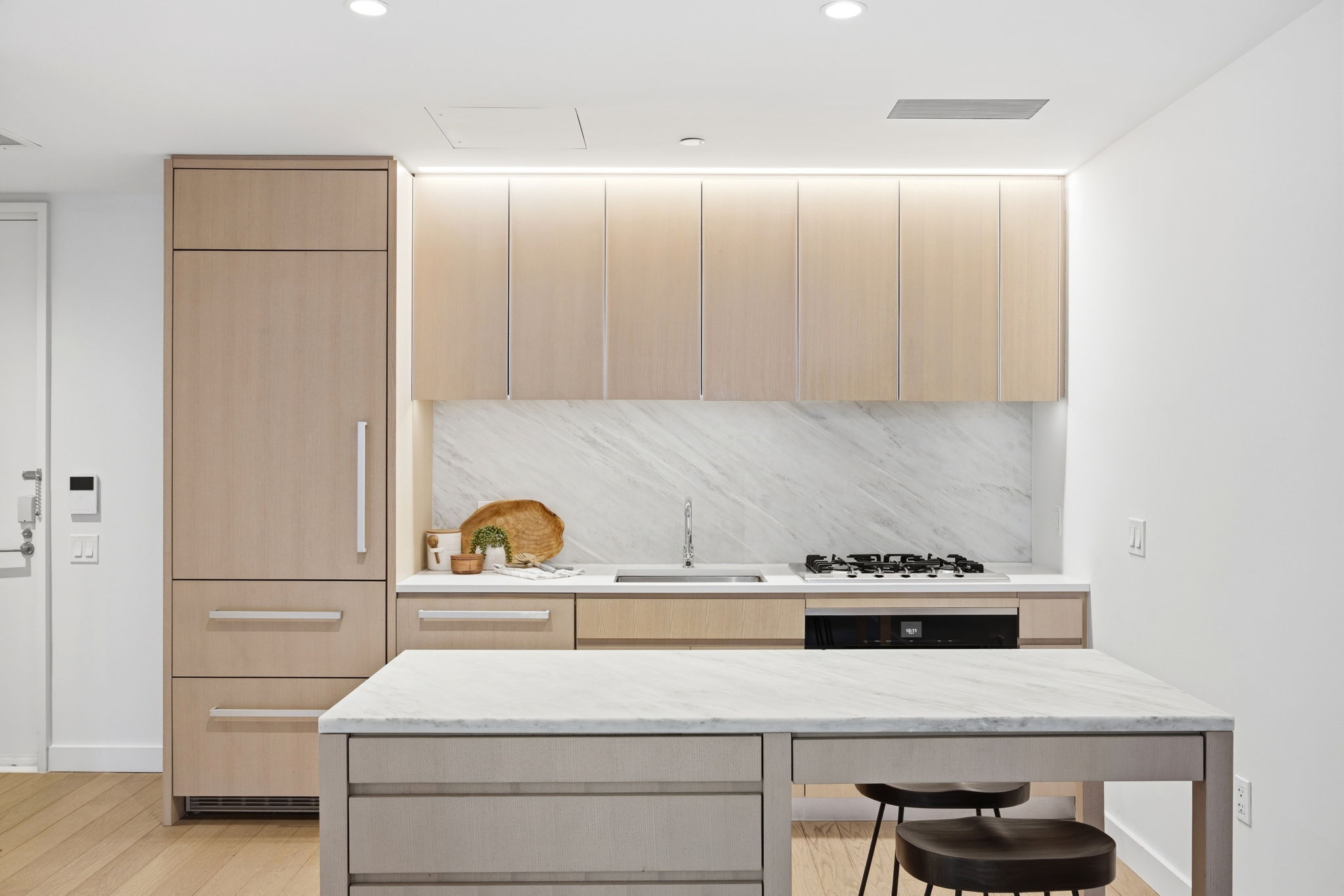 500 W 45th Street 307