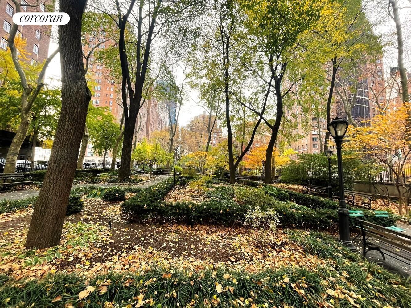 5 Tudor City Place 912