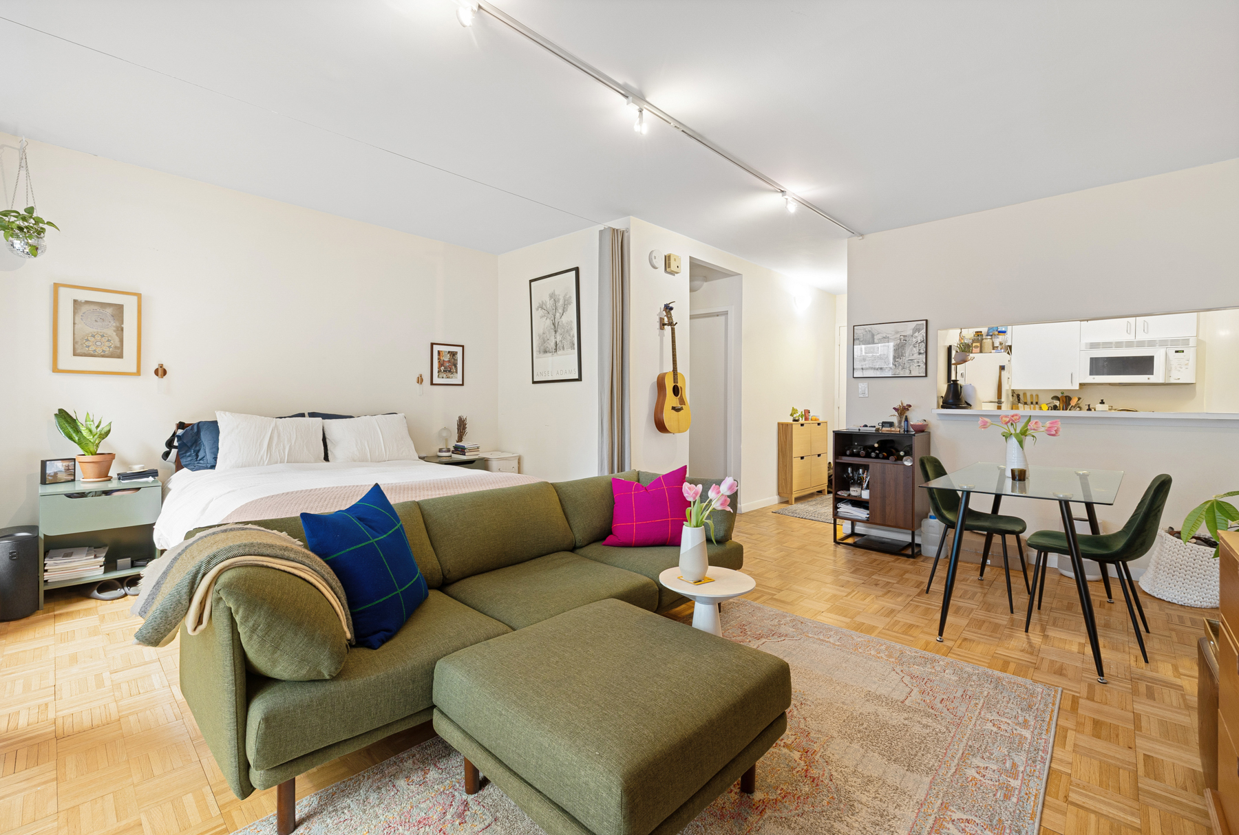 2250 Broadway 3N