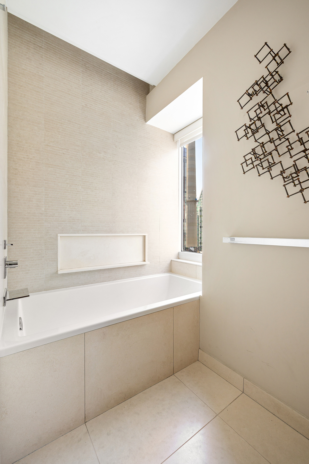 555 W 59th Street 15B