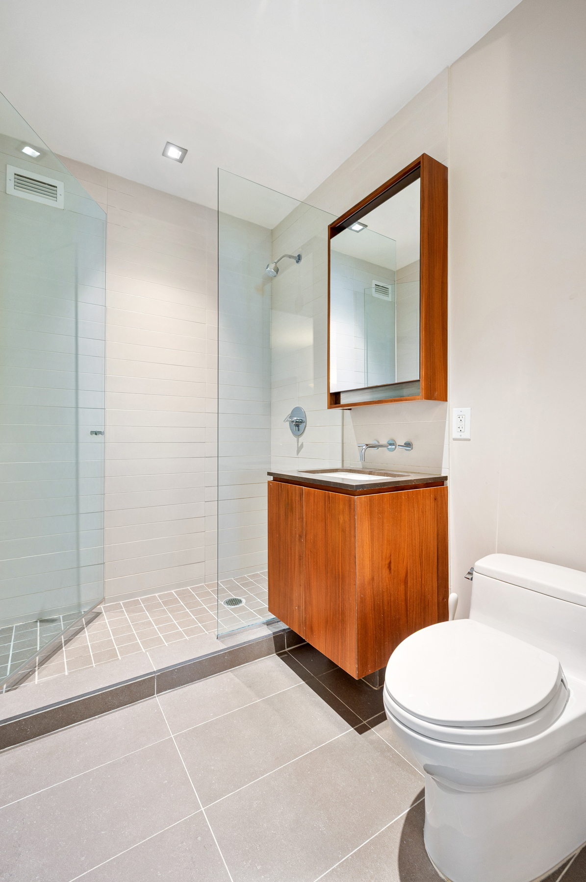 555 W 59th Street 15B