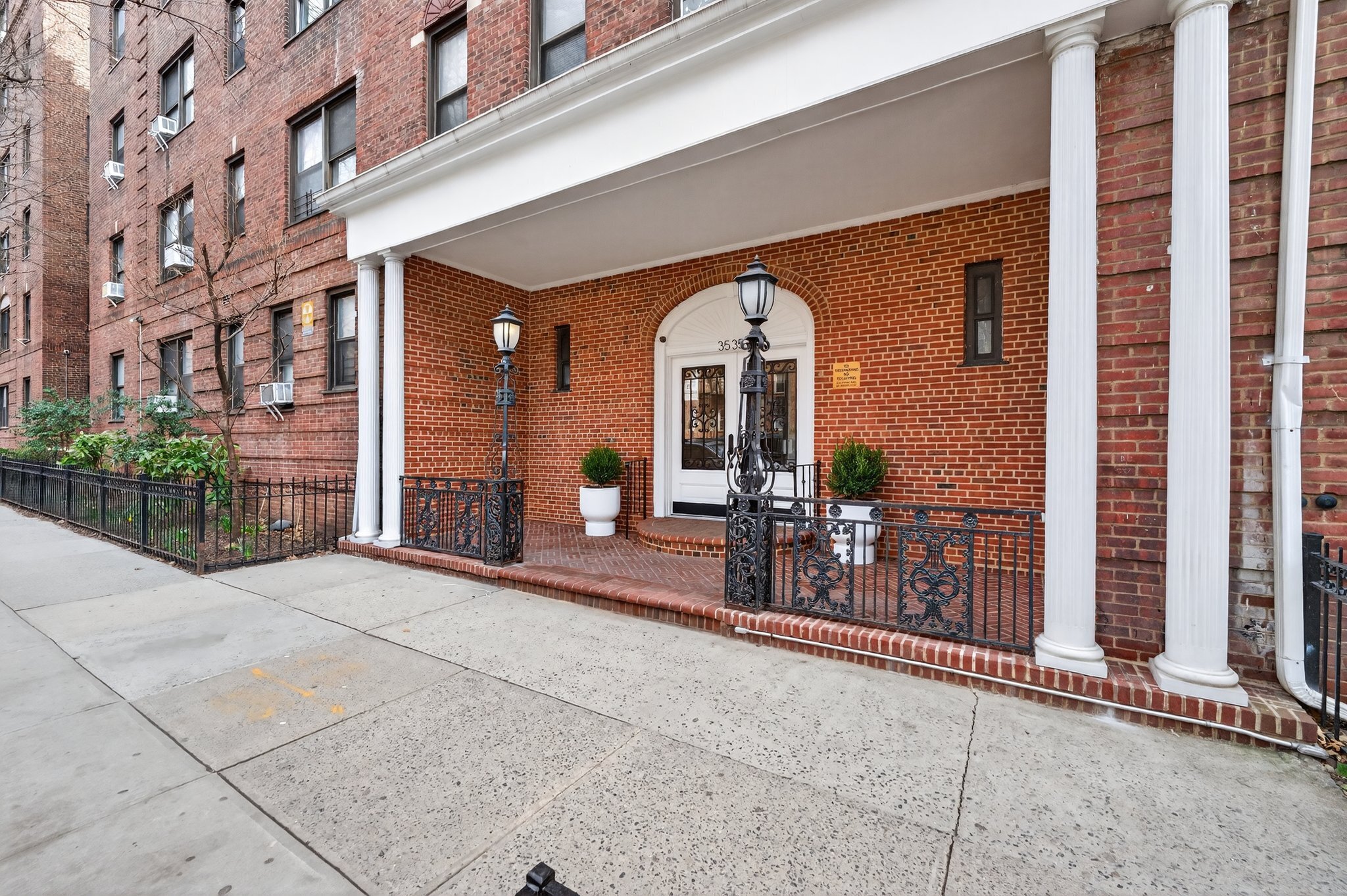 35-35 75th Street 524