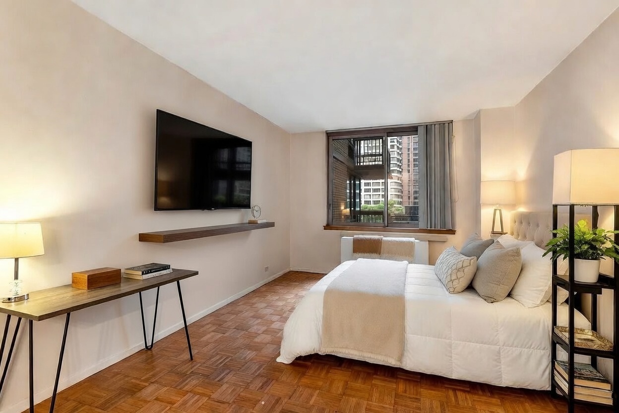 235 E 40th Street 7C