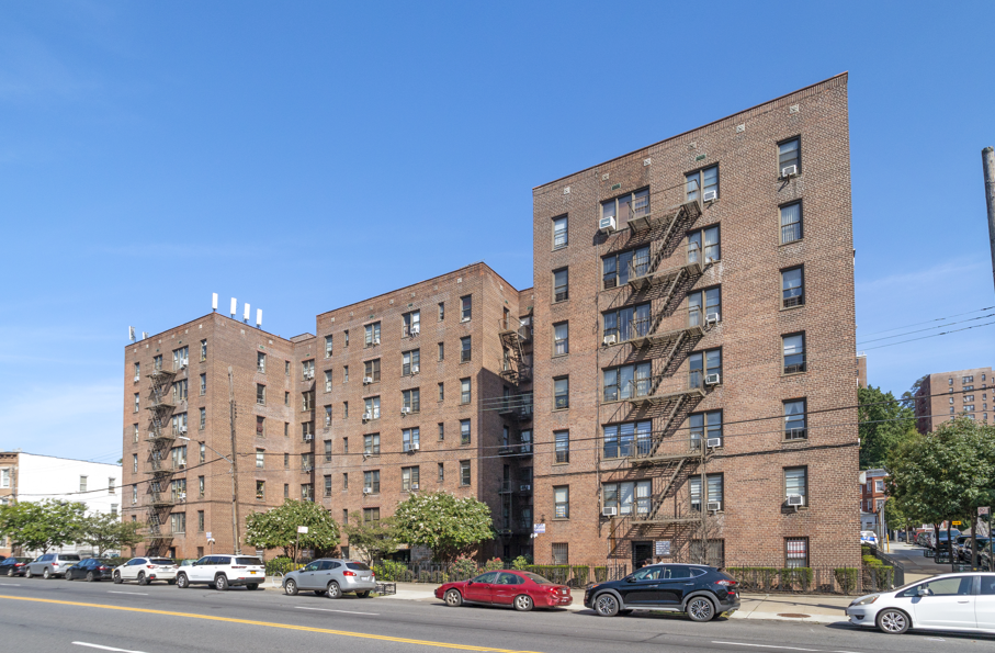 2860 Bailey Avenue 3L