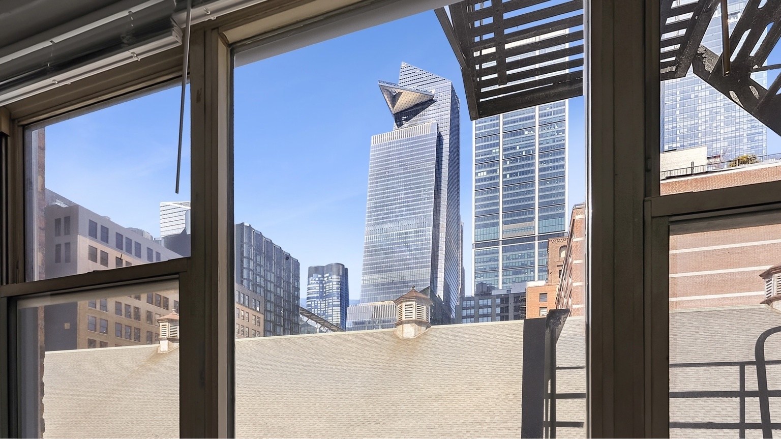 408 W 34th Street 6A
